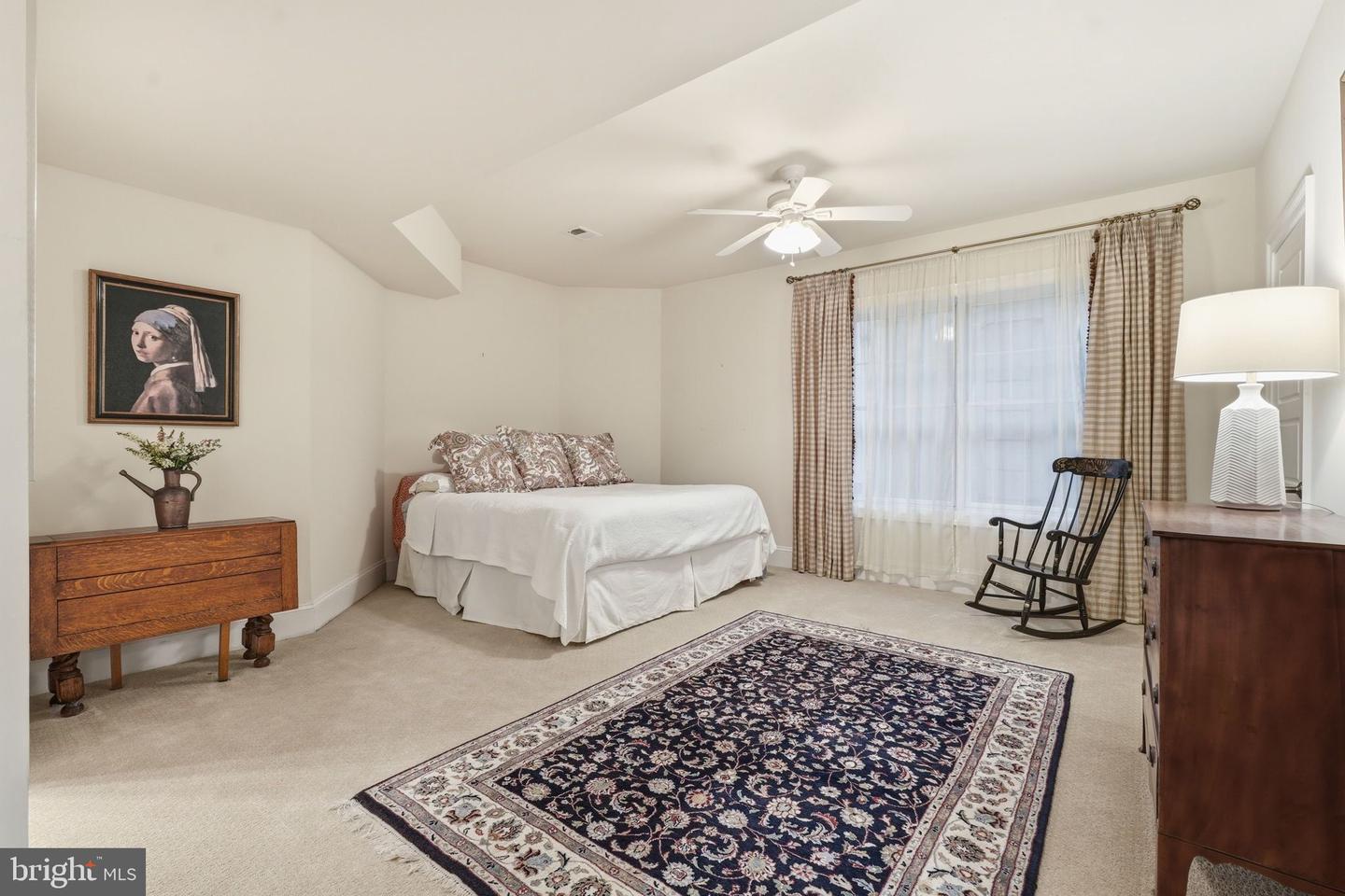 1889 VIRGINIA AVE, MCLEAN, Virginia 22101, 6 Bedrooms Bedrooms, 15 Rooms Rooms,7 BathroomsBathrooms,Residential,For sale,1889 VIRGINIA AVE,VAFX2290900 MLS # VAFX2290900