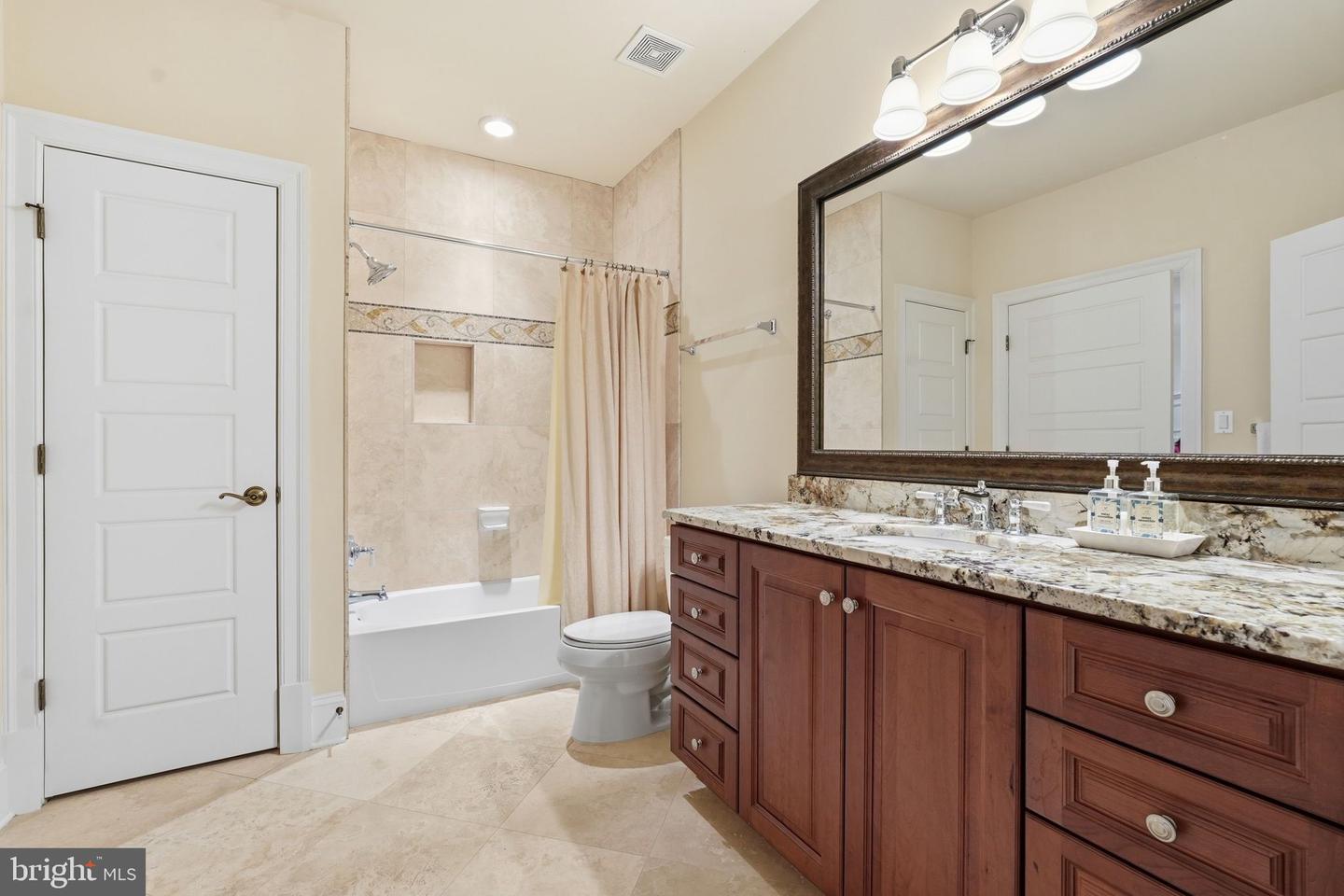 1889 VIRGINIA AVE, MCLEAN, Virginia 22101, 6 Bedrooms Bedrooms, 15 Rooms Rooms,7 BathroomsBathrooms,Residential,For sale,1889 VIRGINIA AVE,VAFX2290900 MLS # VAFX2290900