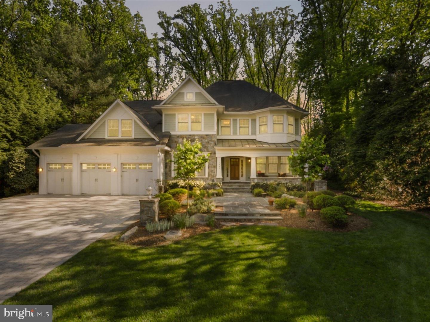 1889 VIRGINIA AVE, MCLEAN, Virginia 22101, 6 Bedrooms Bedrooms, 15 Rooms Rooms,7 BathroomsBathrooms,Residential,For sale,1889 VIRGINIA AVE,VAFX2290900 MLS # VAFX2290900