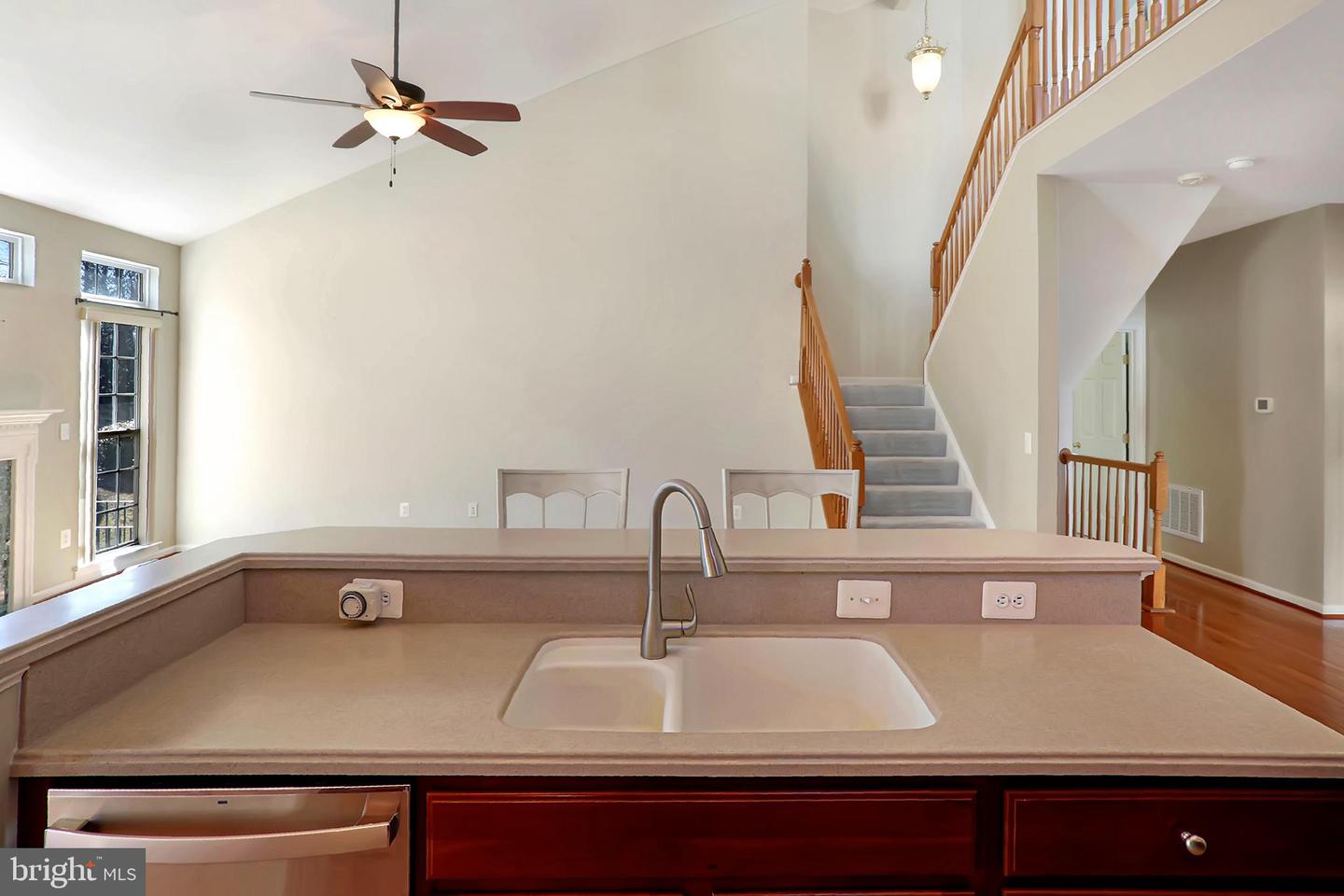 108 APRIL AVE, STEPHENS CITY, Virginia 22655, 3 Bedrooms Bedrooms, 17 Rooms Rooms,4 BathroomsBathrooms,Residential,For sale,108 APRIL AVE,VAFV2039570 MLS # VAFV2039570