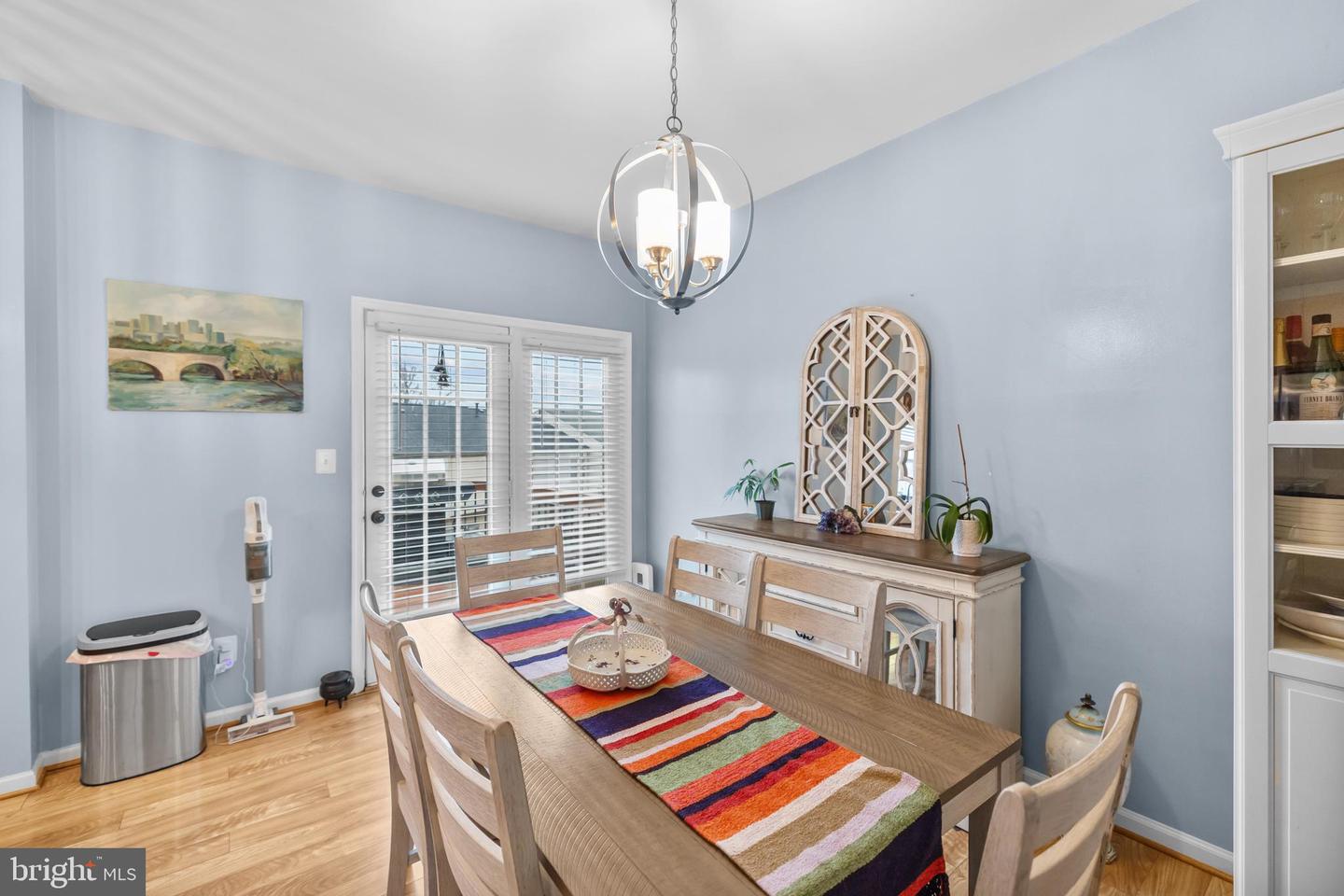 2576 GRAYTON LN, WOODBRIDGE, Virginia 22191, 3 Bedrooms Bedrooms, ,3 BathroomsBathrooms,Residential,For sale,2576 GRAYTON LN,VAPW2112442 MLS # VAPW2112442