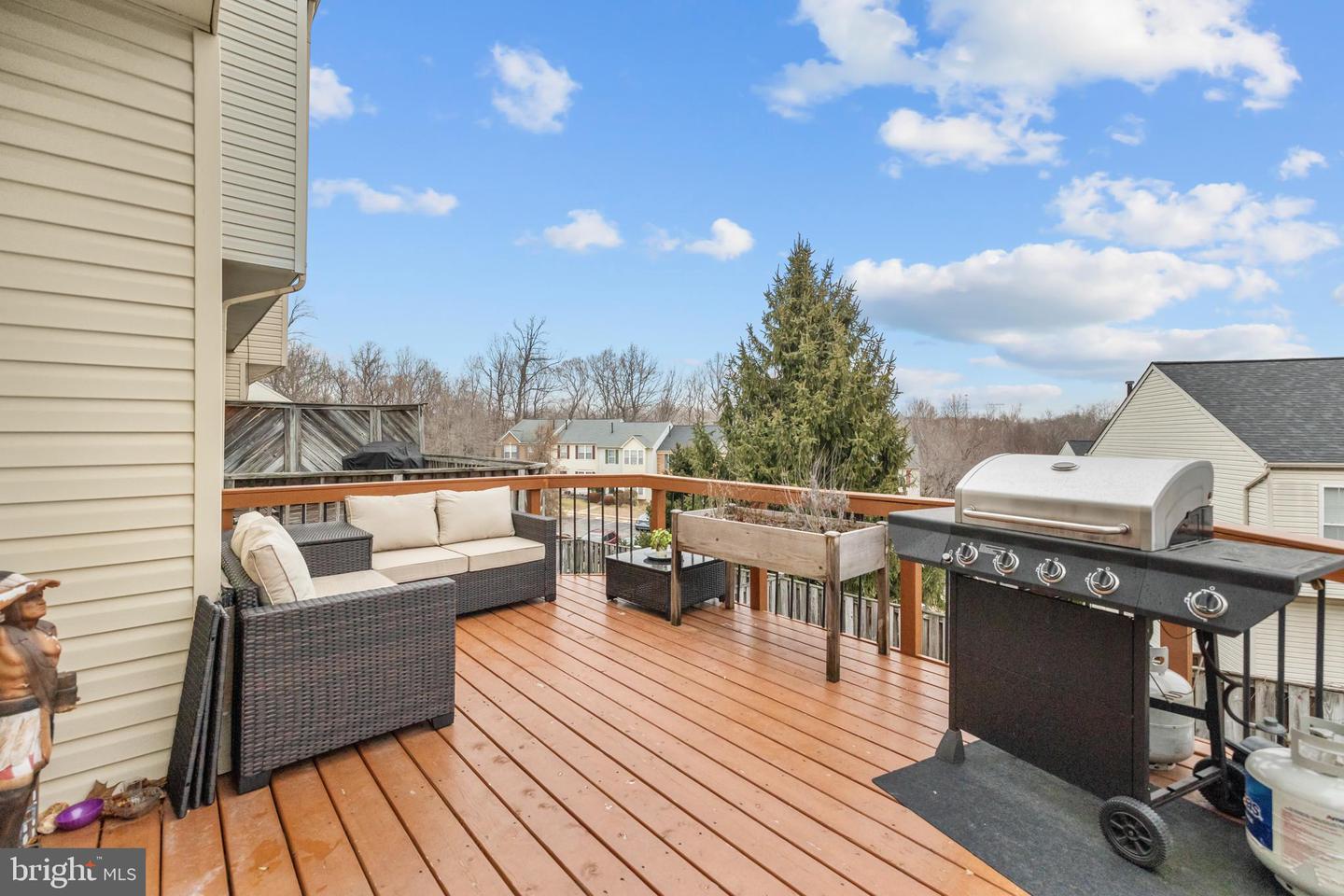 2576 GRAYTON LN, WOODBRIDGE, Virginia 22191, 3 Bedrooms Bedrooms, ,3 BathroomsBathrooms,Residential,For sale,2576 GRAYTON LN,VAPW2112442 MLS # VAPW2112442