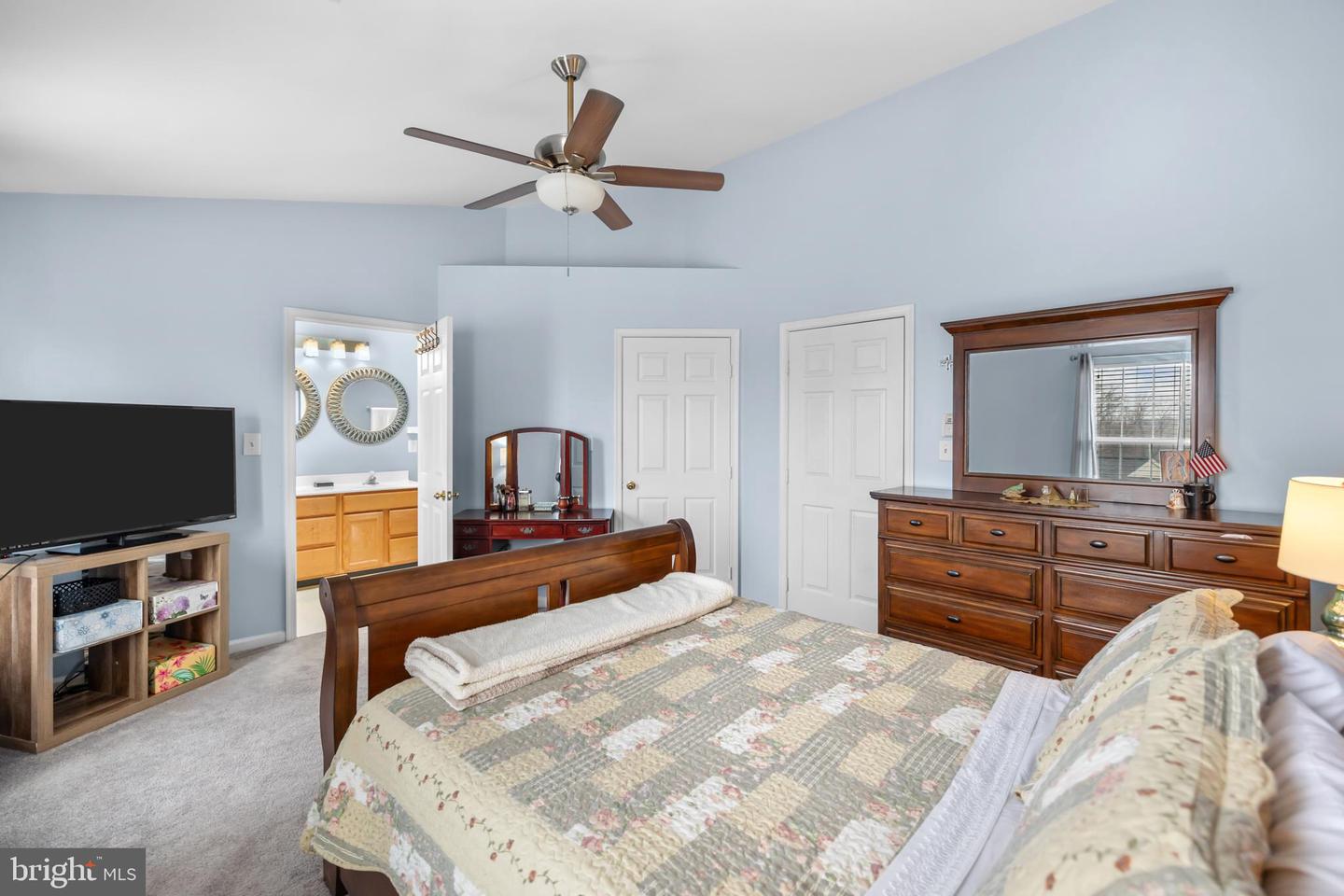 2576 GRAYTON LN, WOODBRIDGE, Virginia 22191, 3 Bedrooms Bedrooms, ,3 BathroomsBathrooms,Residential,For sale,2576 GRAYTON LN,VAPW2112442 MLS # VAPW2112442