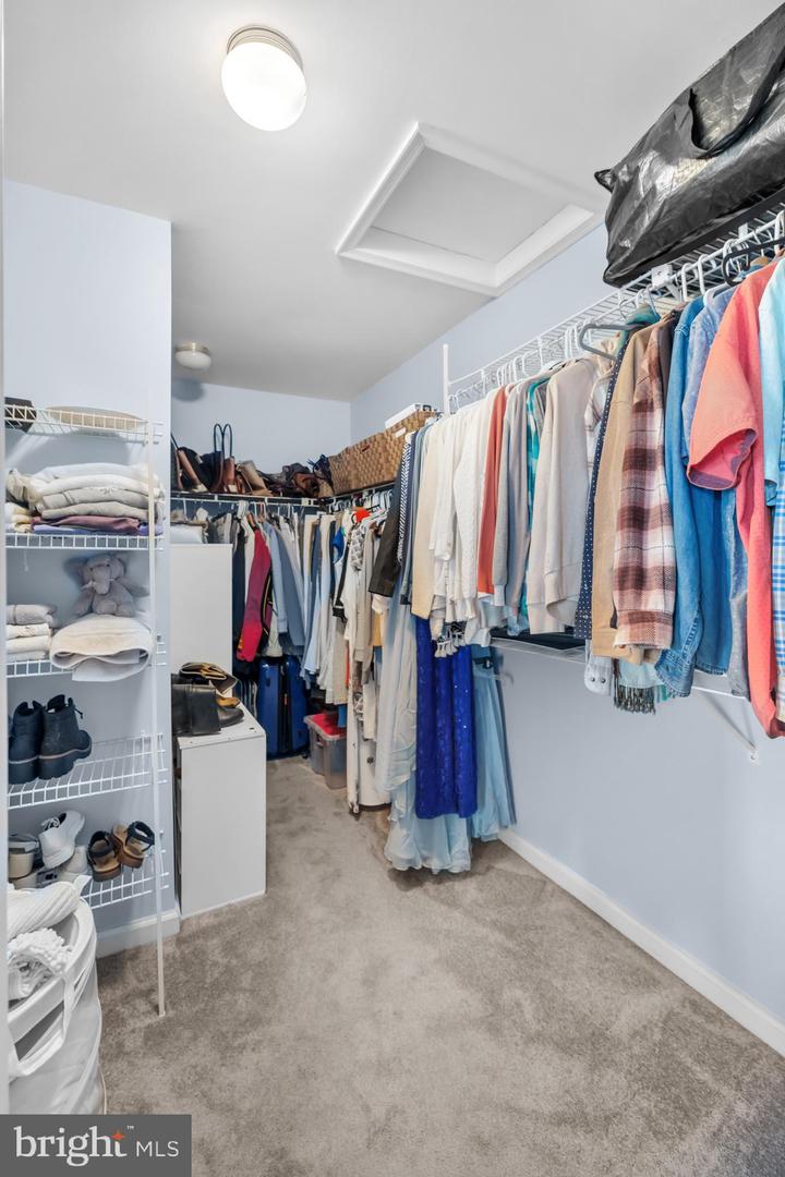 2576 GRAYTON LN, WOODBRIDGE, Virginia 22191, 3 Bedrooms Bedrooms, ,3 BathroomsBathrooms,Residential,For sale,2576 GRAYTON LN,VAPW2112442 MLS # VAPW2112442