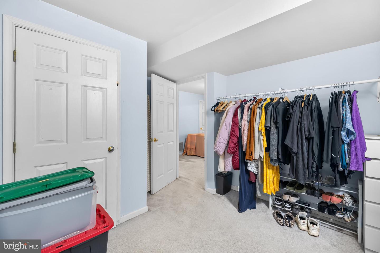 2576 GRAYTON LN, WOODBRIDGE, Virginia 22191, 3 Bedrooms Bedrooms, ,3 BathroomsBathrooms,Residential,For sale,2576 GRAYTON LN,VAPW2112442 MLS # VAPW2112442