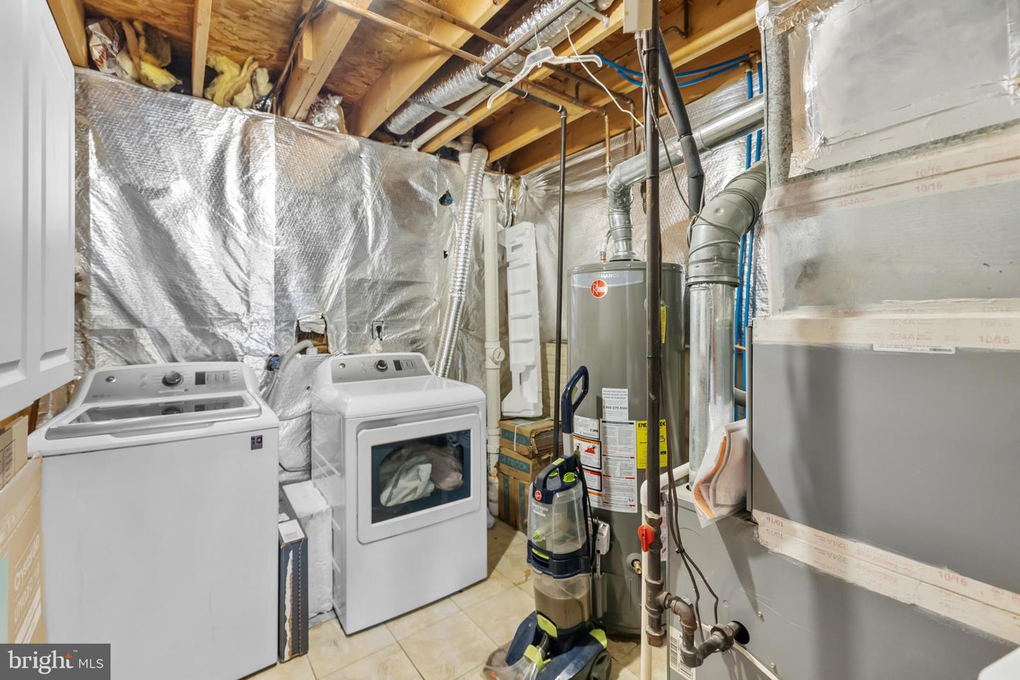 2576 GRAYTON LN, WOODBRIDGE, Virginia 22191, 3 Bedrooms Bedrooms, ,3 BathroomsBathrooms,Residential,For sale,2576 GRAYTON LN,VAPW2112442 MLS # VAPW2112442