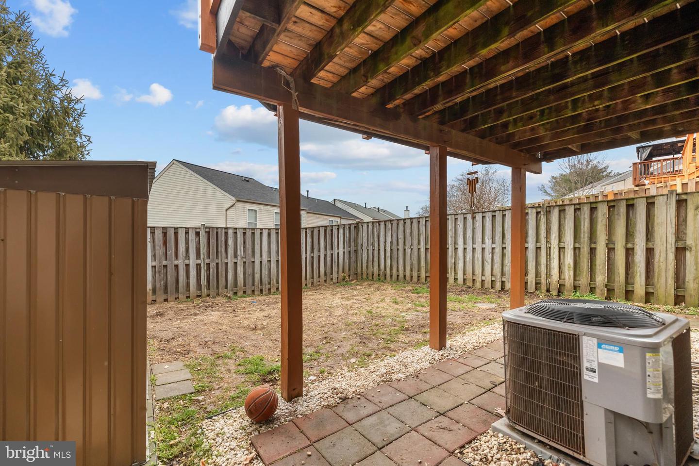 2576 GRAYTON LN, WOODBRIDGE, Virginia 22191, 3 Bedrooms Bedrooms, ,3 BathroomsBathrooms,Residential,For sale,2576 GRAYTON LN,VAPW2112442 MLS # VAPW2112442