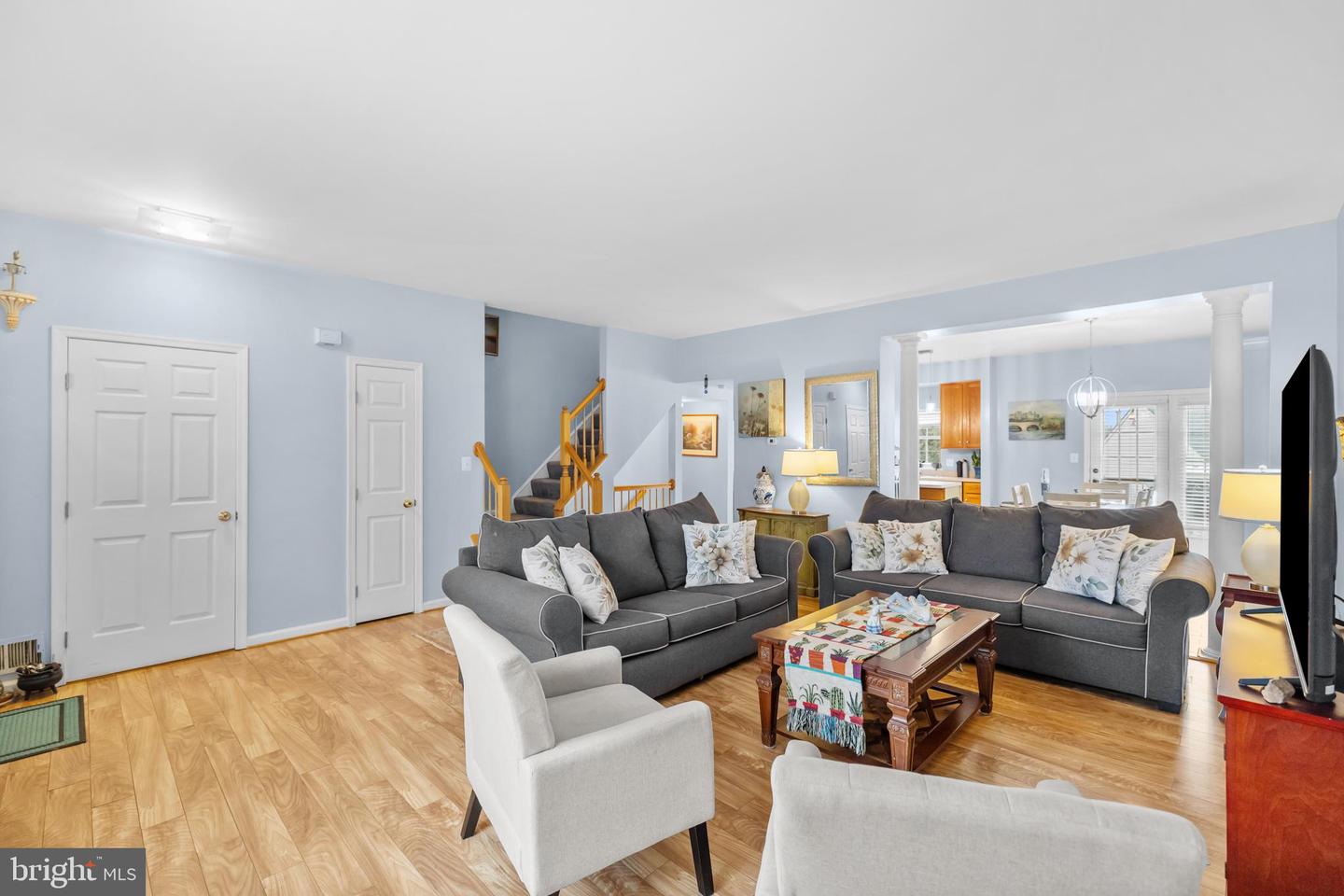 2576 GRAYTON LN, WOODBRIDGE, Virginia 22191, 3 Bedrooms Bedrooms, ,3 BathroomsBathrooms,Residential,For sale,2576 GRAYTON LN,VAPW2112442 MLS # VAPW2112442