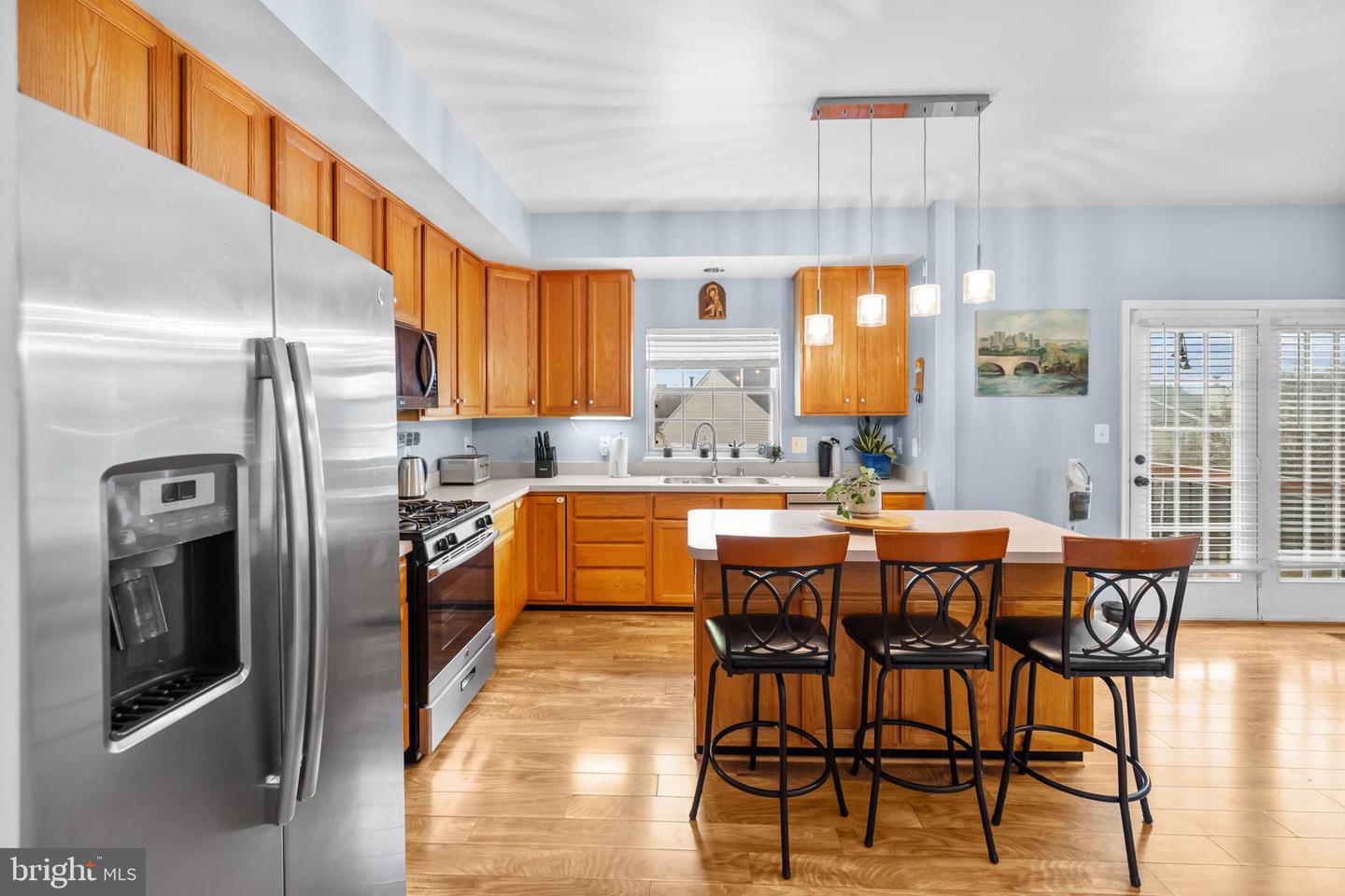 2576 GRAYTON LN, WOODBRIDGE, Virginia 22191, 3 Bedrooms Bedrooms, ,3 BathroomsBathrooms,Residential,For sale,2576 GRAYTON LN,VAPW2112442 MLS # VAPW2112442