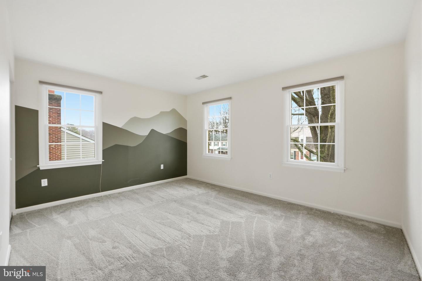 5508 LANDMARK PL, FAIRFAX, Virginia 22032, 4 Bedrooms Bedrooms, ,3 BathroomsBathrooms,Residential,For sale,5508 LANDMARK PL,VAFX2290944 MLS # VAFX2290944