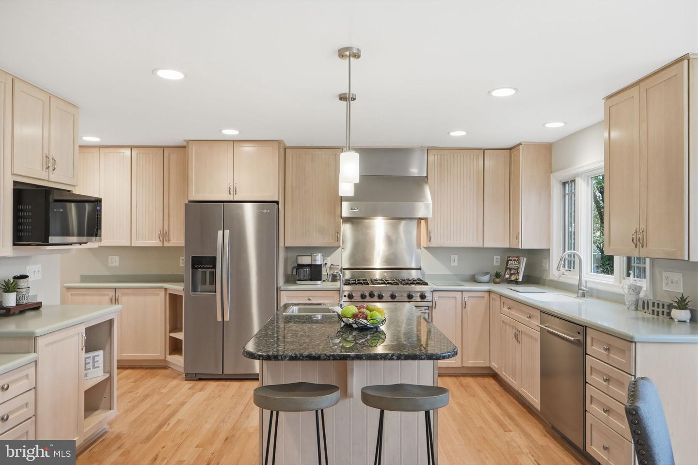 5508 LANDMARK PL, FAIRFAX, Virginia 22032, 4 Bedrooms Bedrooms, ,3 BathroomsBathrooms,Residential,For sale,5508 LANDMARK PL,VAFX2290944 MLS # VAFX2290944