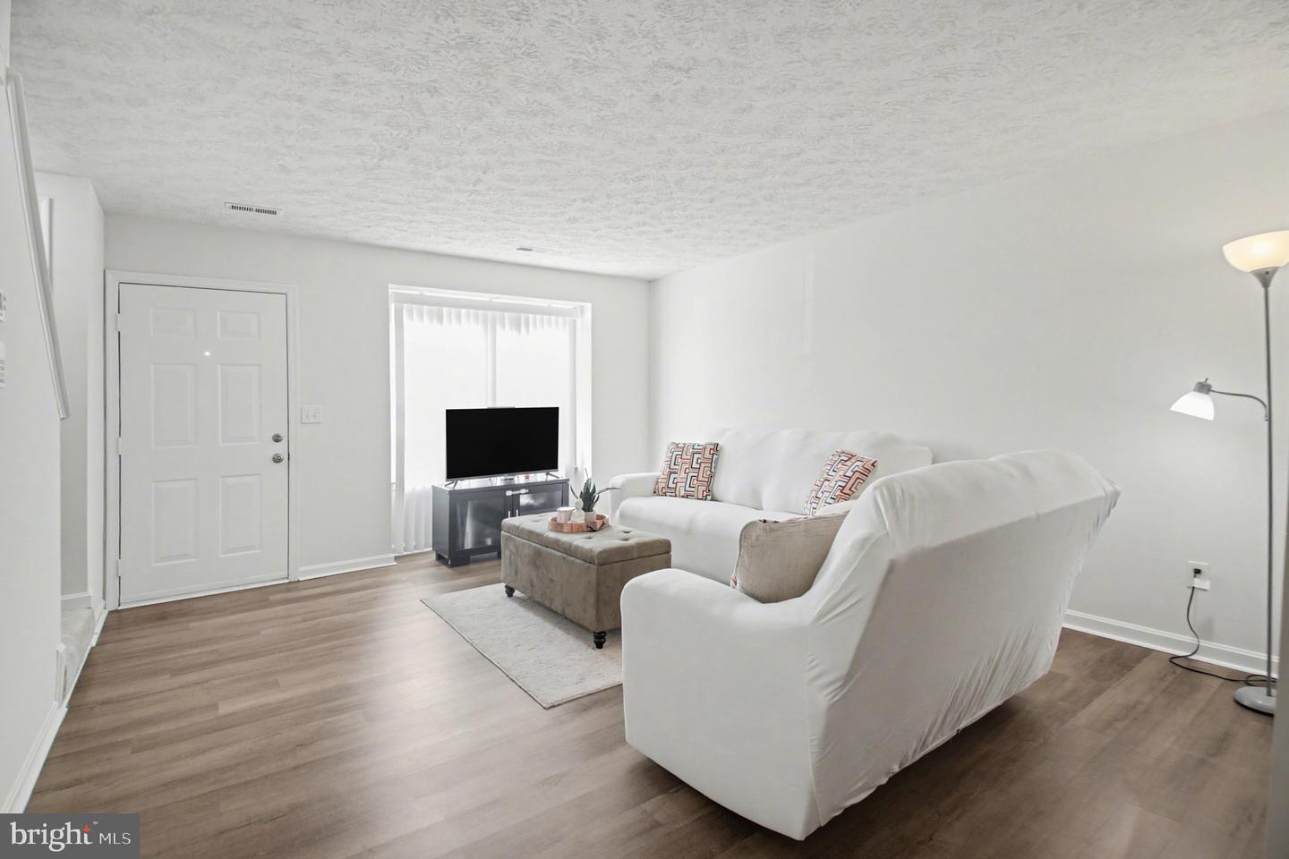 10510 LIMBURG CT, FREDERICKSBURG, Virginia 22408, 2 Bedrooms Bedrooms, ,2 BathroomsBathrooms,Residential,For sale,10510 LIMBURG CT,VASP2039300 MLS # VASP2039300