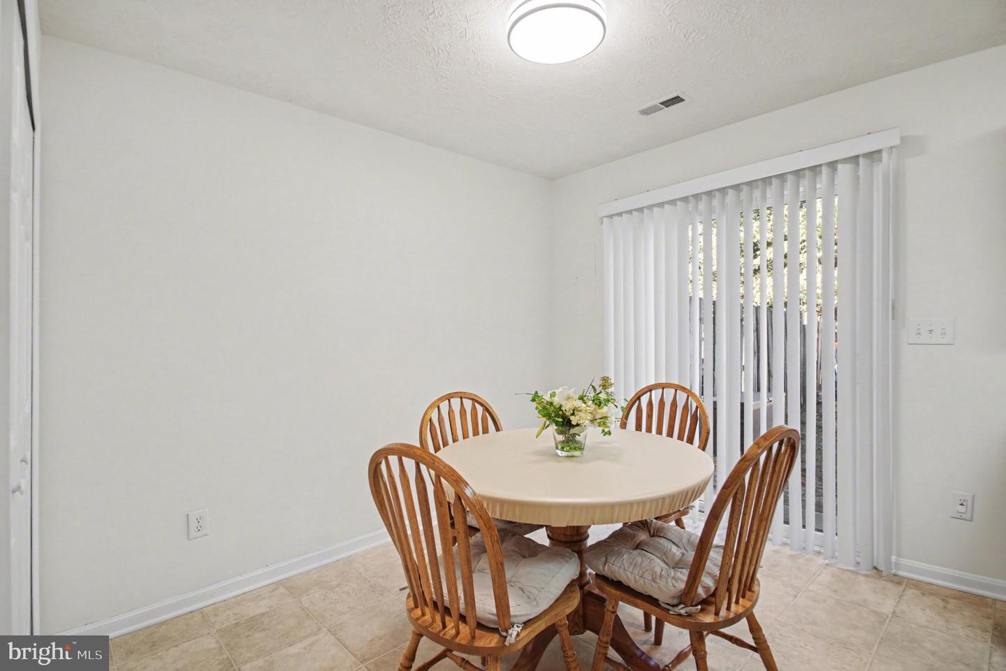 10510 LIMBURG CT, FREDERICKSBURG, Virginia 22408, 2 Bedrooms Bedrooms, ,2 BathroomsBathrooms,Residential,For sale,10510 LIMBURG CT,VASP2039300 MLS # VASP2039300