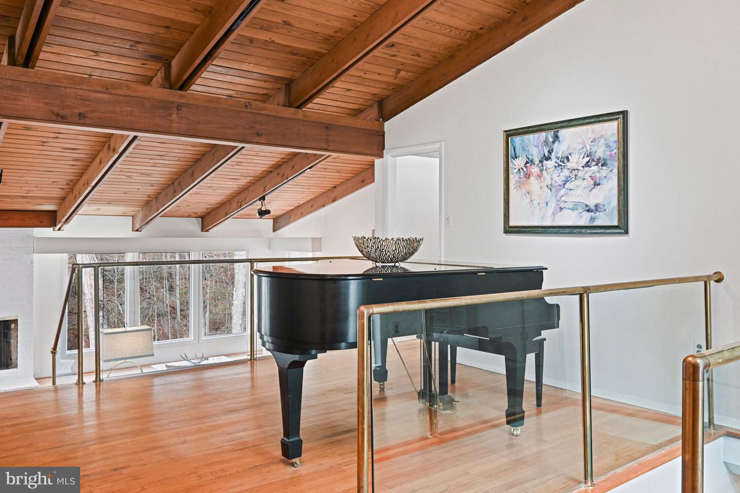 10611 ALLENWOOD LN, GREAT FALLS, Virginia 22066, 6 Bedrooms Bedrooms, ,4 BathroomsBathrooms,Residential,For sale,10611 ALLENWOOD LN,VAFX2291158 MLS # VAFX2291158