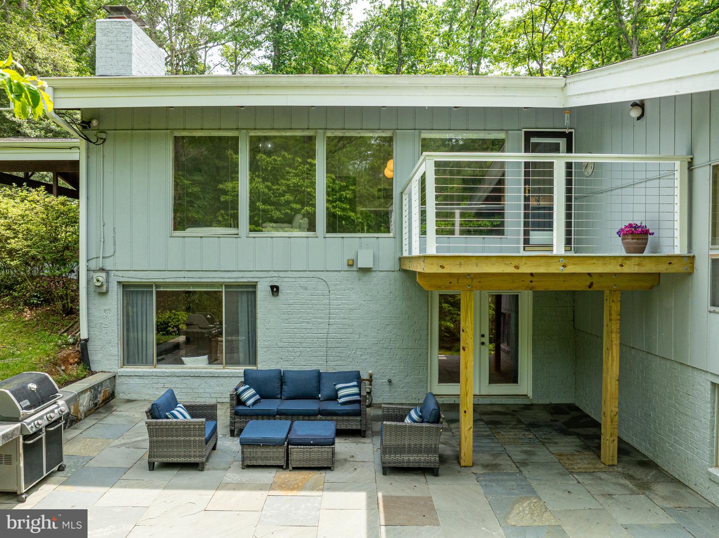 10611 ALLENWOOD LN, GREAT FALLS, Virginia 22066, 6 Bedrooms Bedrooms, ,4 BathroomsBathrooms,Residential,For sale,10611 ALLENWOOD LN,VAFX2291158 MLS # VAFX2291158