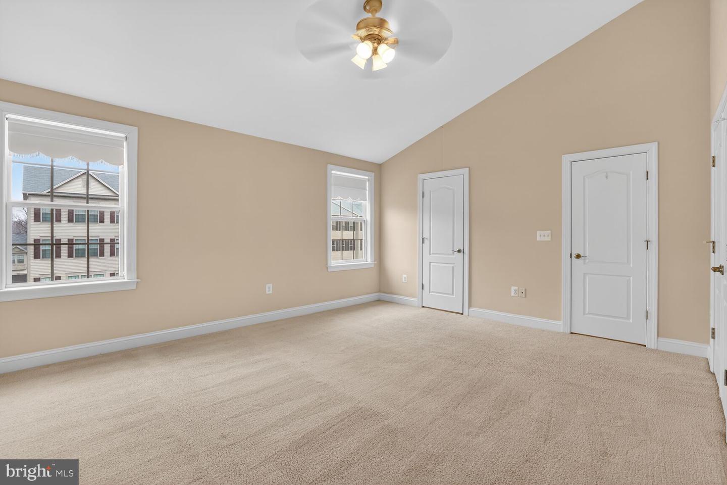 3711 CHIPPENDALE CIR, WOODBRIDGE, Virginia 22193, 3 Bedrooms Bedrooms, ,2 BathroomsBathrooms,Residential,For sale,3711 CHIPPENDALE CIR,VAPW2112554 MLS # VAPW2112554