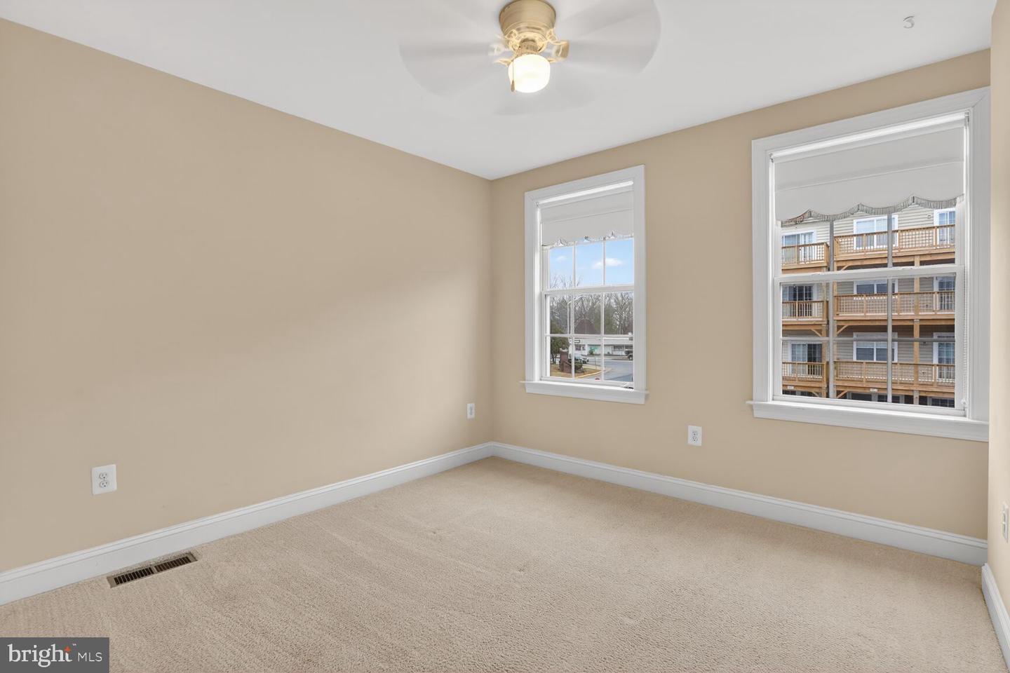 3711 CHIPPENDALE CIR, WOODBRIDGE, Virginia 22193, 3 Bedrooms Bedrooms, ,2 BathroomsBathrooms,Residential,For sale,3711 CHIPPENDALE CIR,VAPW2112554 MLS # VAPW2112554