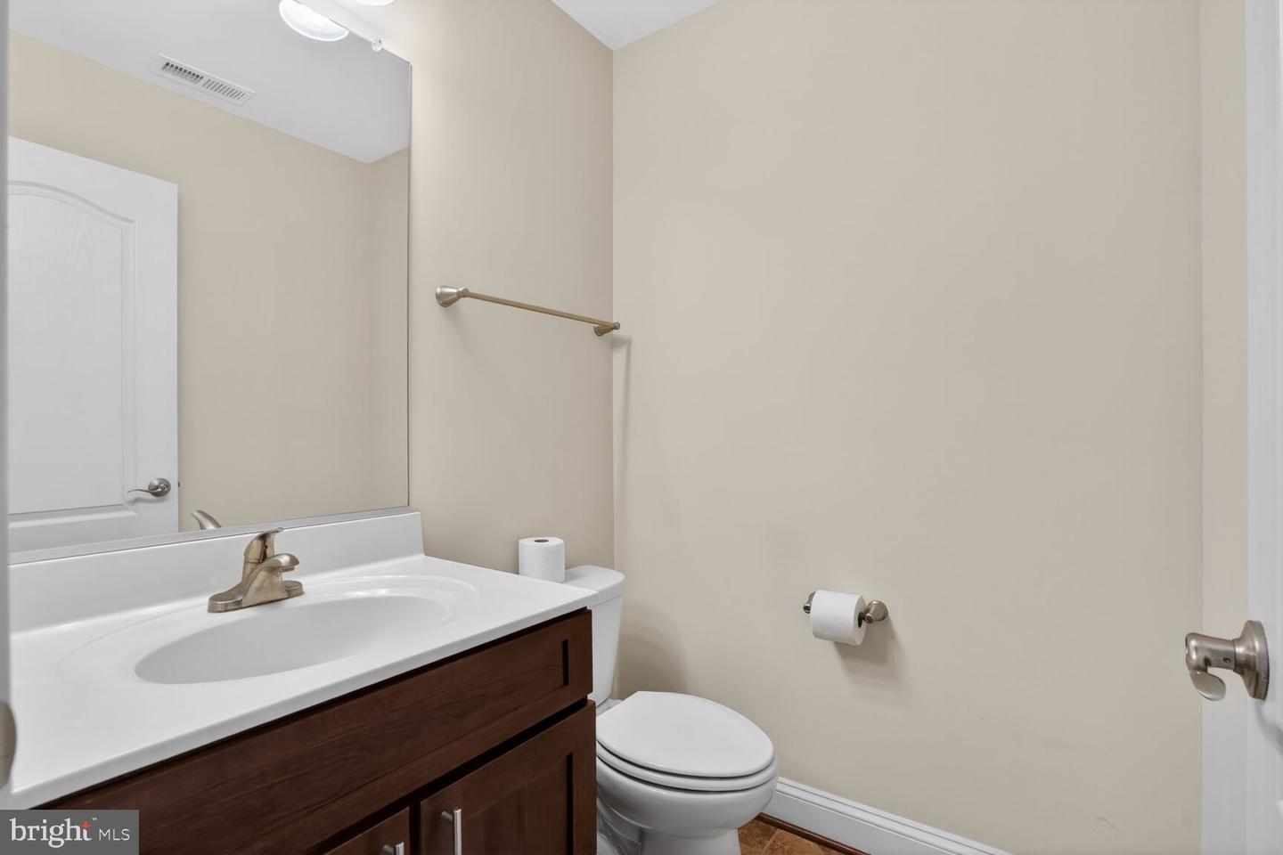 3711 CHIPPENDALE CIR, WOODBRIDGE, Virginia 22193, 3 Bedrooms Bedrooms, ,2 BathroomsBathrooms,Residential,For sale,3711 CHIPPENDALE CIR,VAPW2112554 MLS # VAPW2112554