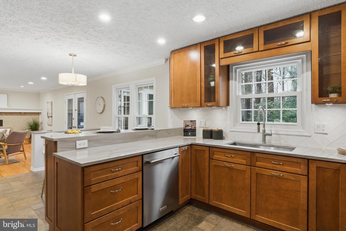 1322 QUAIL RIDGE DR, RESTON, Virginia 20194, 5 Bedrooms Bedrooms, ,3 BathroomsBathrooms,Residential,For sale,1322 QUAIL RIDGE DR,VAFX2291330 MLS # VAFX2291330