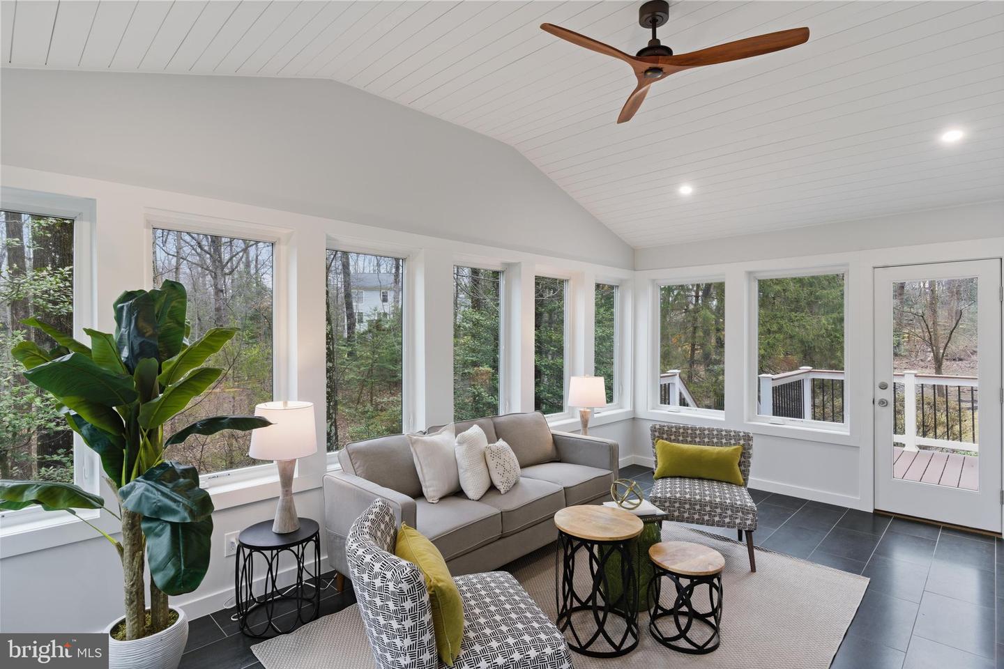 1322 QUAIL RIDGE DR, RESTON, Virginia 20194, 5 Bedrooms Bedrooms, ,3 BathroomsBathrooms,Residential,For sale,1322 QUAIL RIDGE DR,VAFX2291330 MLS # VAFX2291330