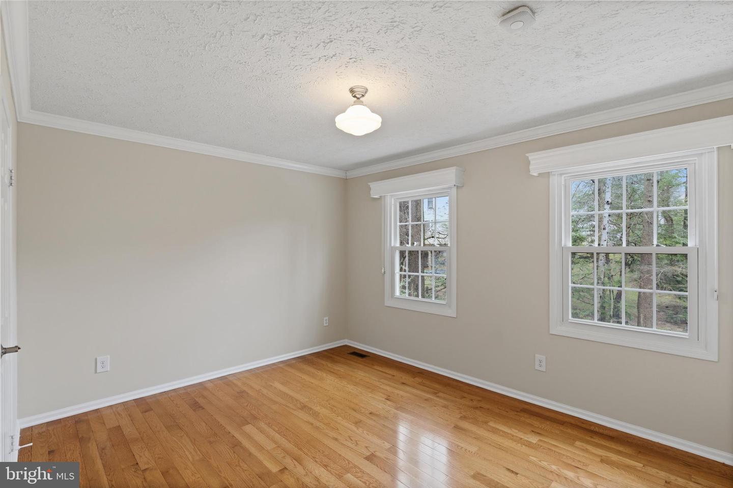 1322 QUAIL RIDGE DR, RESTON, Virginia 20194, 5 Bedrooms Bedrooms, ,3 BathroomsBathrooms,Residential,For sale,1322 QUAIL RIDGE DR,VAFX2291330 MLS # VAFX2291330