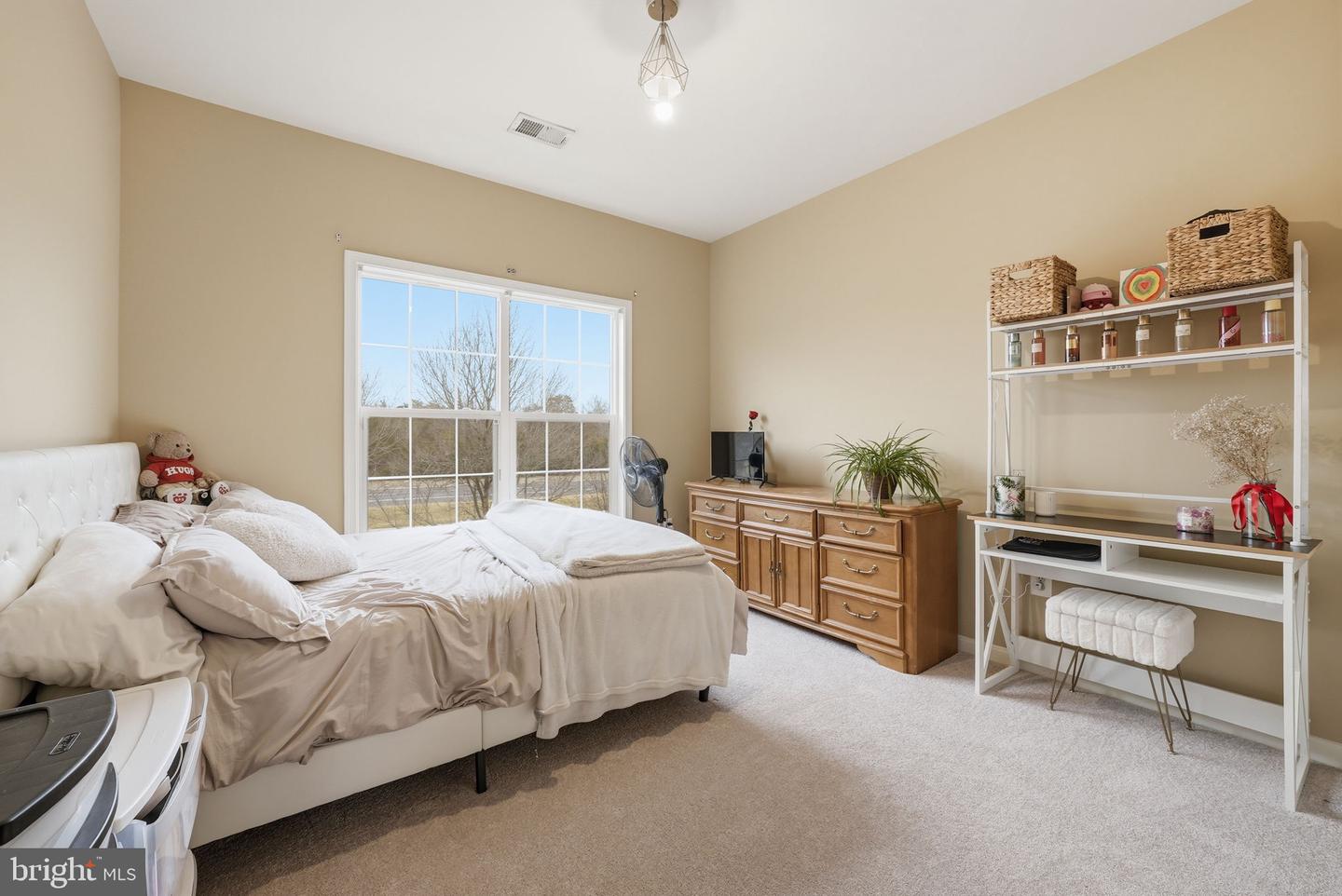 13605 GUMBO CT, GAINESVILLE, Virginia 20155, 4 Bedrooms Bedrooms, ,3 BathroomsBathrooms,Residential,For sale,13605 GUMBO CT,VAPW2112598 MLS # VAPW2112598