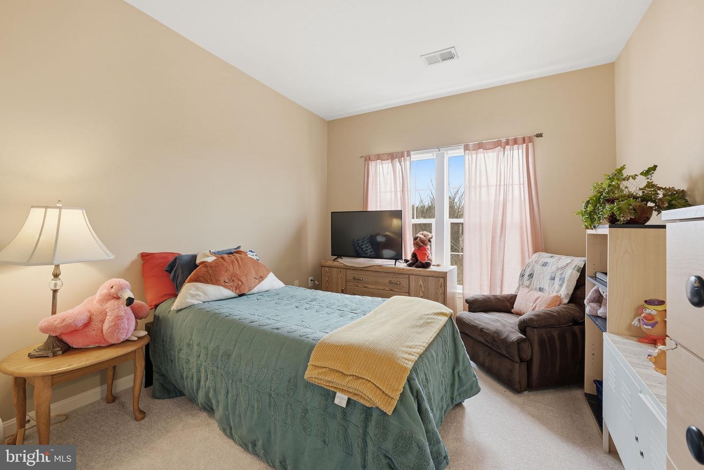 13605 GUMBO CT, GAINESVILLE, Virginia 20155, 4 Bedrooms Bedrooms, ,3 BathroomsBathrooms,Residential,For sale,13605 GUMBO CT,VAPW2112598 MLS # VAPW2112598