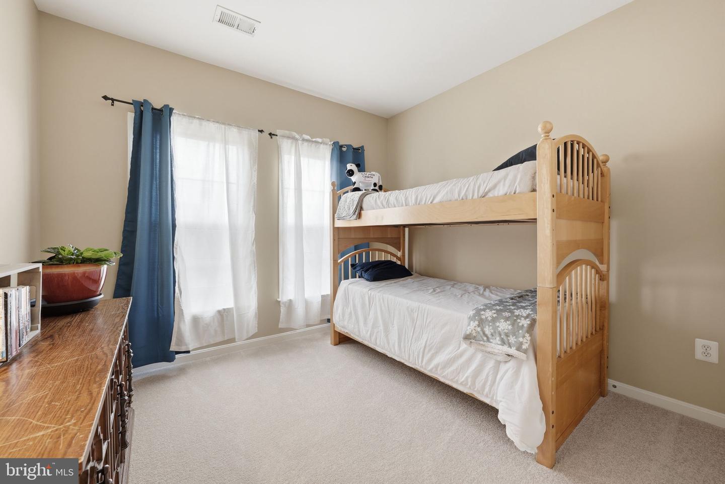 13605 GUMBO CT, GAINESVILLE, Virginia 20155, 4 Bedrooms Bedrooms, ,3 BathroomsBathrooms,Residential,For sale,13605 GUMBO CT,VAPW2112598 MLS # VAPW2112598