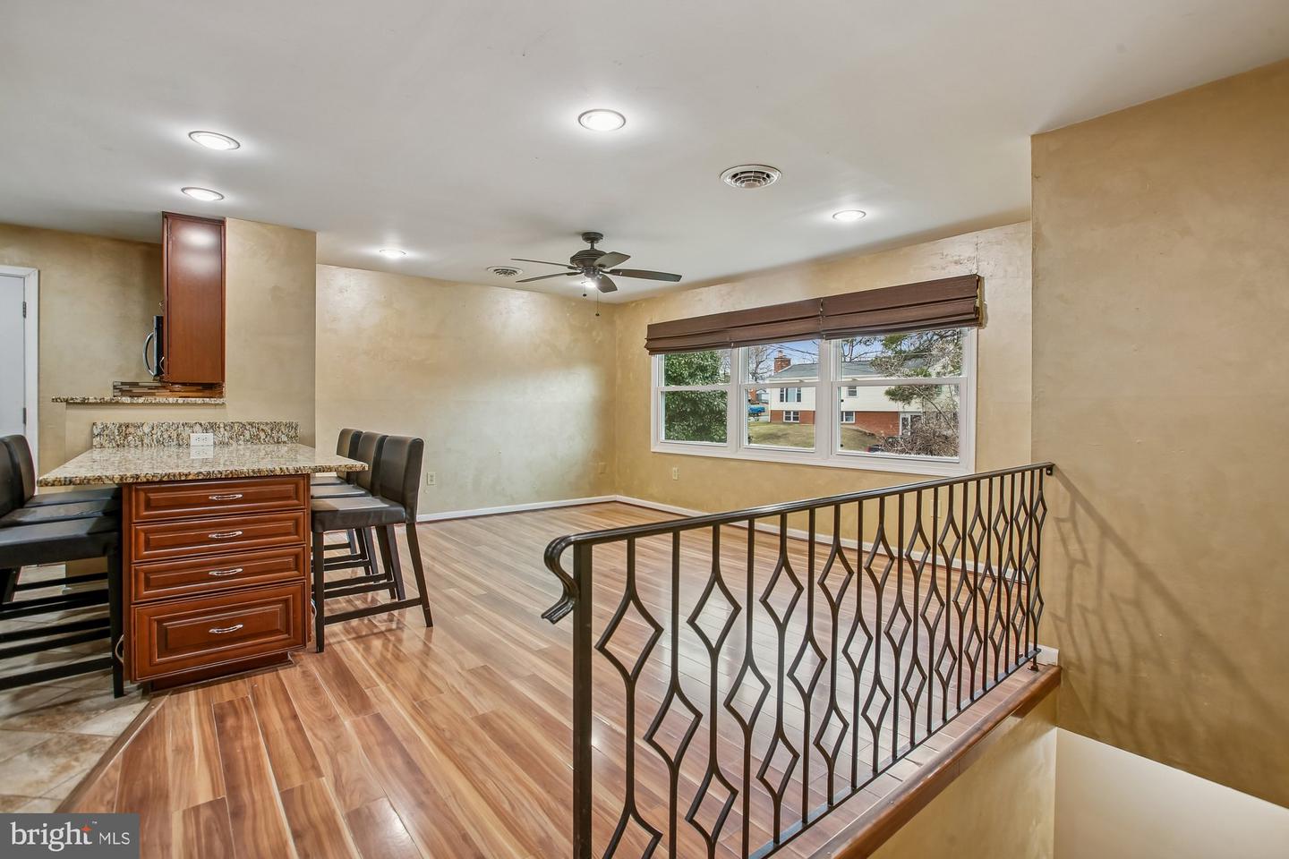 1521 INDIANA AVE, WOODBRIDGE, Virginia 22191, 4 Bedrooms Bedrooms, ,1 BathroomBathrooms,Residential,For sale,1521 INDIANA AVE,VAPW2112640 MLS # VAPW2112640