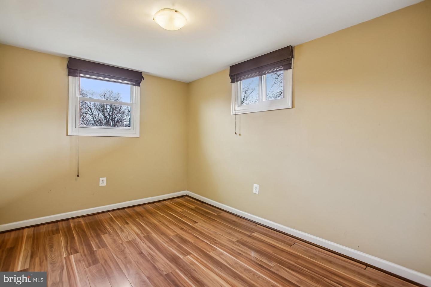 1521 INDIANA AVE, WOODBRIDGE, Virginia 22191, 4 Bedrooms Bedrooms, ,1 BathroomBathrooms,Residential,For sale,1521 INDIANA AVE,VAPW2112640 MLS # VAPW2112640