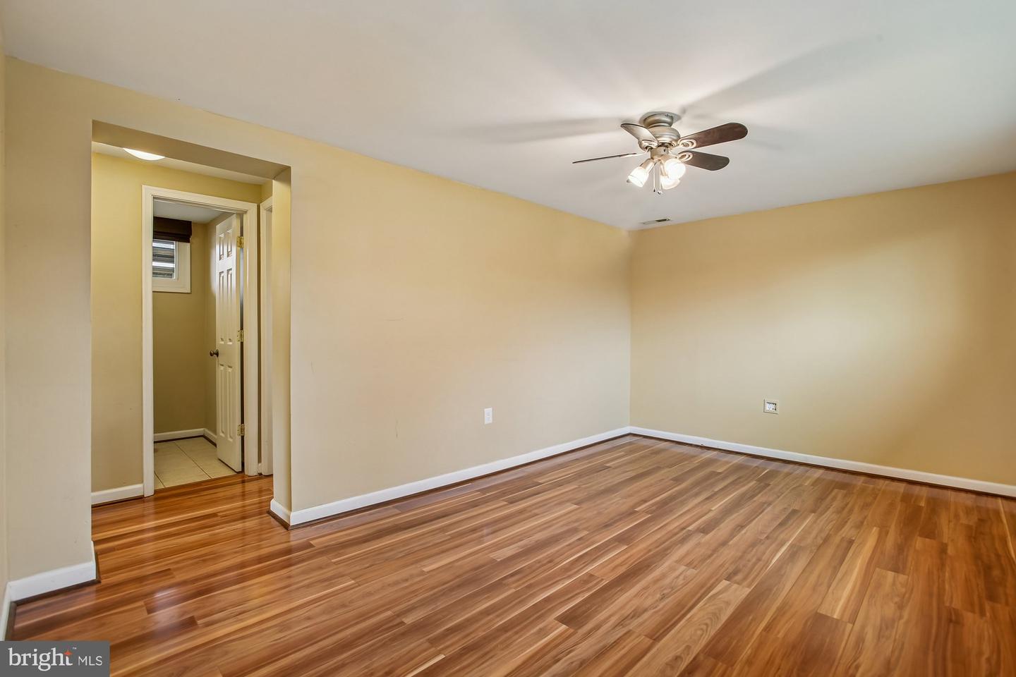 1521 INDIANA AVE, WOODBRIDGE, Virginia 22191, 4 Bedrooms Bedrooms, ,1 BathroomBathrooms,Residential,For sale,1521 INDIANA AVE,VAPW2112640 MLS # VAPW2112640