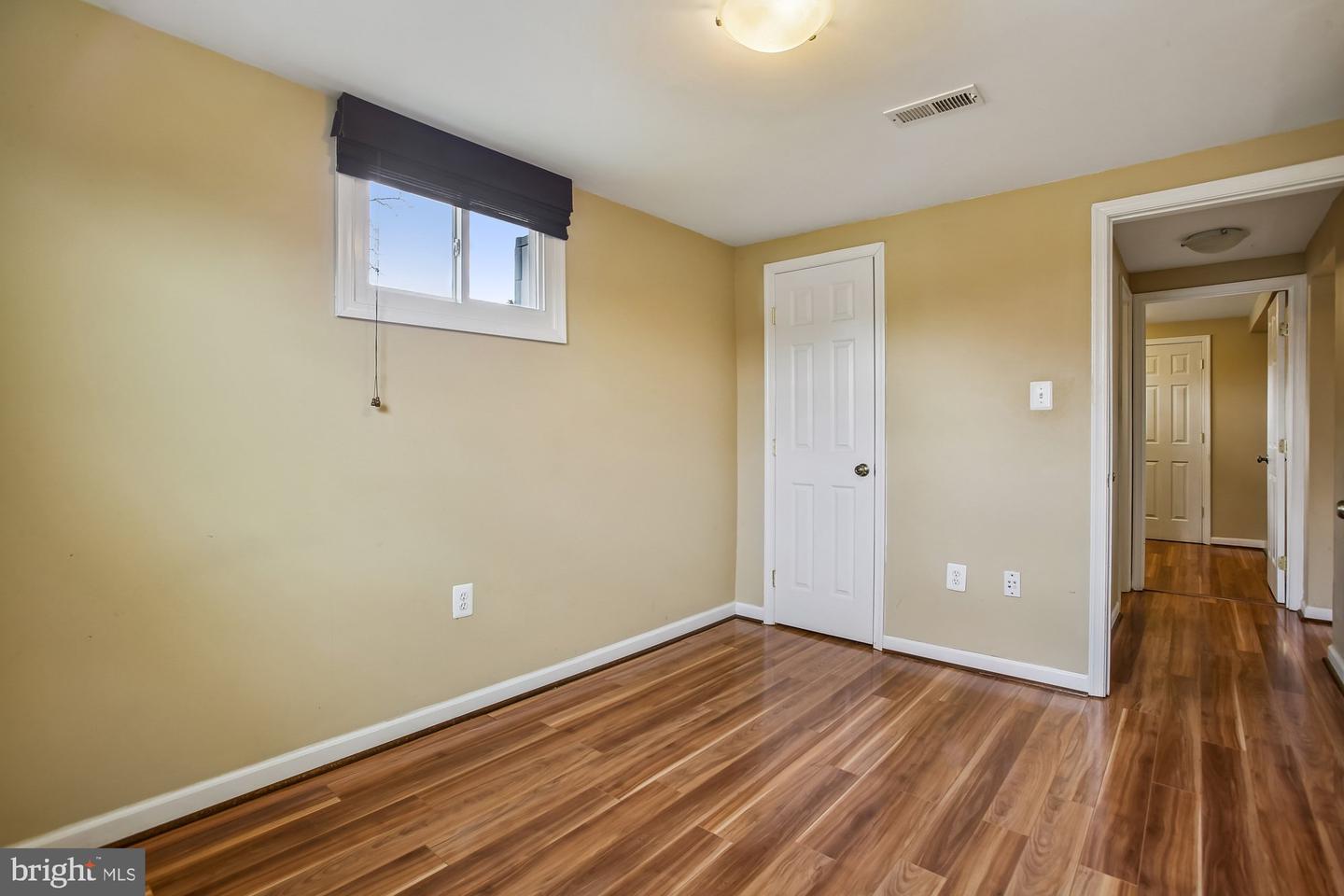 1521 INDIANA AVE, WOODBRIDGE, Virginia 22191, 4 Bedrooms Bedrooms, ,1 BathroomBathrooms,Residential,For sale,1521 INDIANA AVE,VAPW2112640 MLS # VAPW2112640