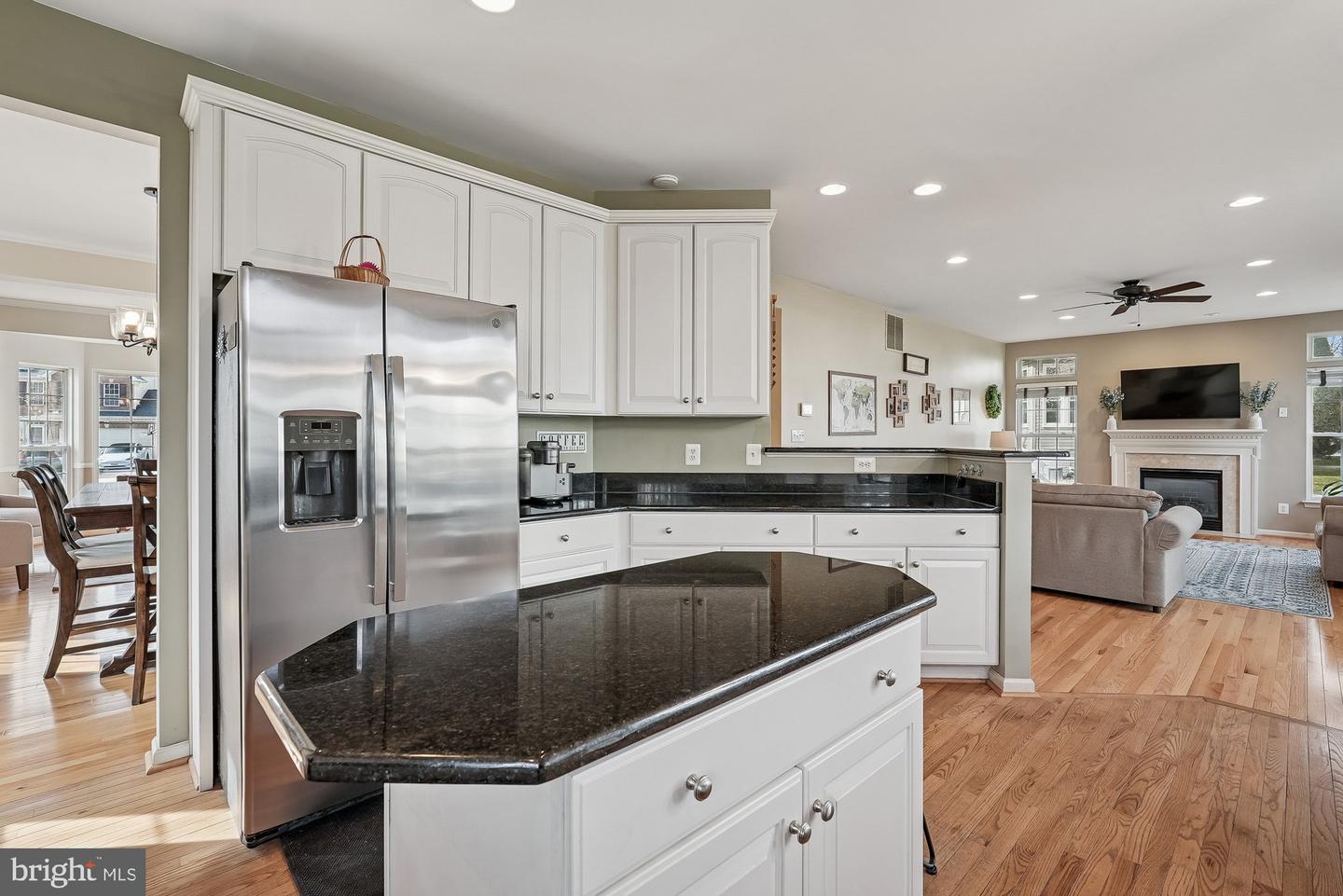 14555 LATTANY CT, GAINESVILLE, Virginia 20155, 4 Bedrooms Bedrooms, ,3 BathroomsBathrooms,Residential,For sale,14555 LATTANY CT,VAPW2112672 MLS # VAPW2112672