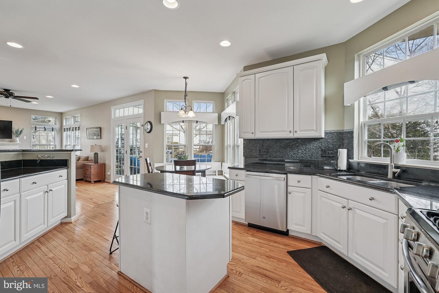 14555 LATTANY CT, GAINESVILLE, Virginia 20155, 4 Bedrooms Bedrooms, ,3 BathroomsBathrooms,Residential,For sale,14555 LATTANY CT,VAPW2112672 MLS # VAPW2112672