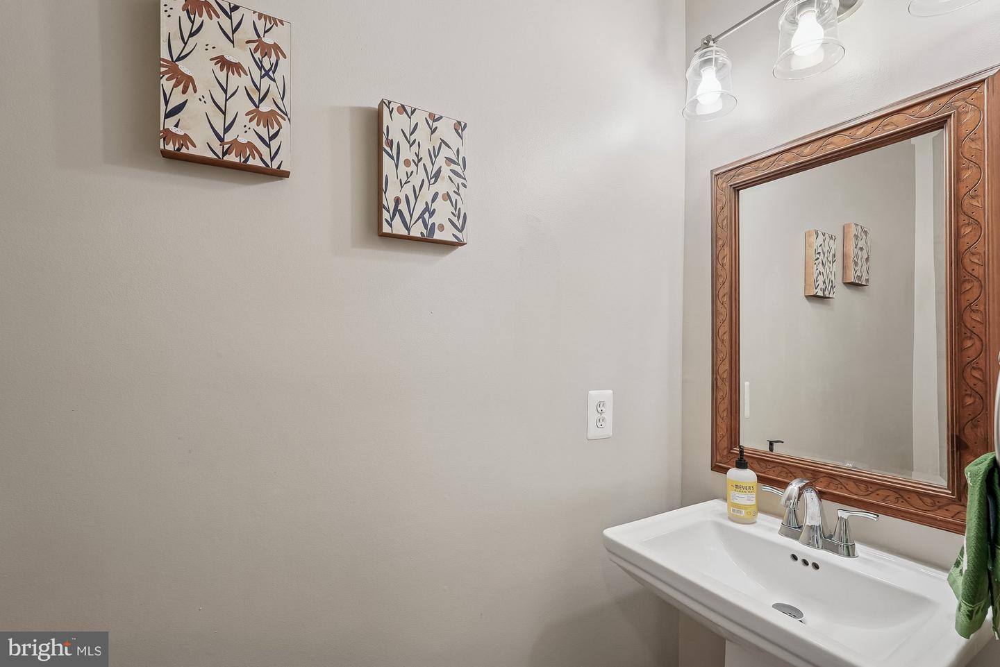 14555 LATTANY CT, GAINESVILLE, Virginia 20155, 4 Bedrooms Bedrooms, ,3 BathroomsBathrooms,Residential,For sale,14555 LATTANY CT,VAPW2112672 MLS # VAPW2112672