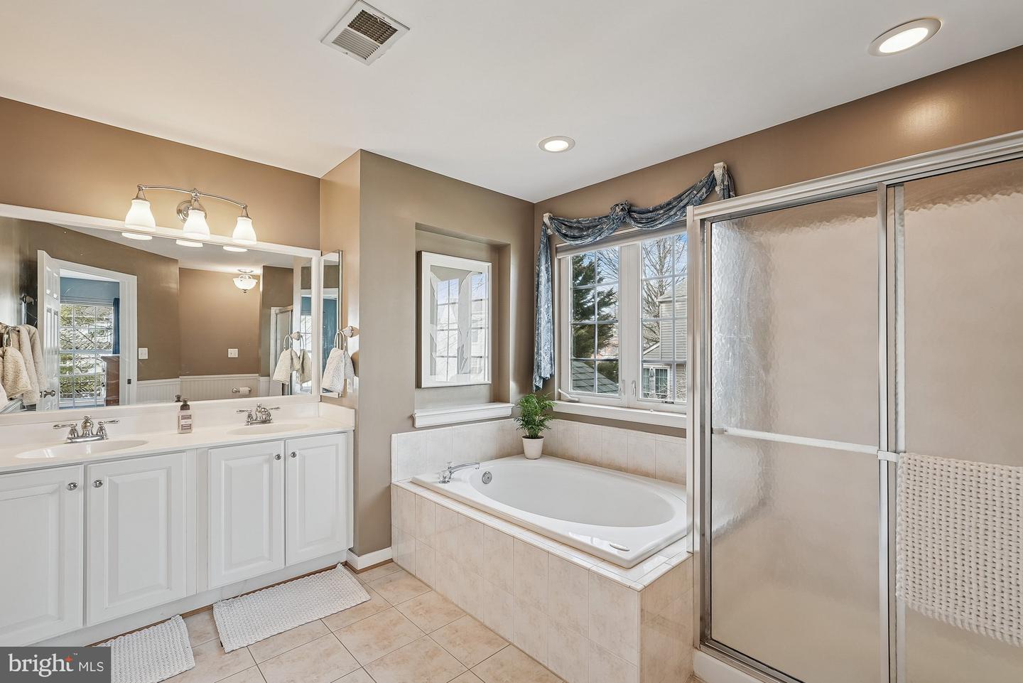 14555 LATTANY CT, GAINESVILLE, Virginia 20155, 4 Bedrooms Bedrooms, ,3 BathroomsBathrooms,Residential,For sale,14555 LATTANY CT,VAPW2112672 MLS # VAPW2112672