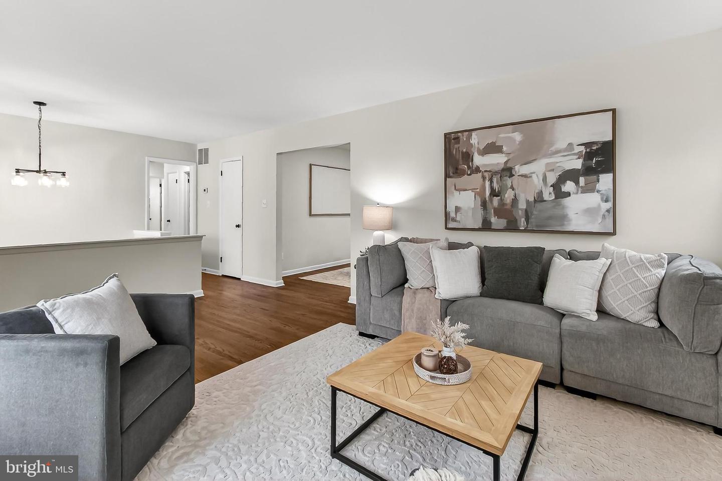 400 N MADISON ST, ARLINGTON, Virginia 22203, 4 Bedrooms Bedrooms, ,3 BathroomsBathrooms,Residential,For sale,400 N MADISON ST,VAAR2069010 MLS # VAAR2069010