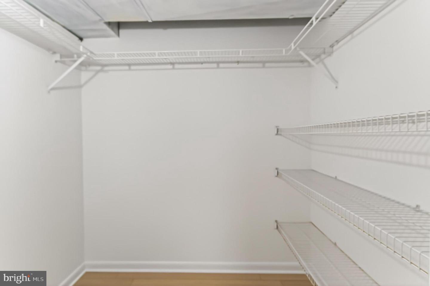 400 N MADISON ST, ARLINGTON, Virginia 22203, 4 Bedrooms Bedrooms, ,3 BathroomsBathrooms,Residential,For sale,400 N MADISON ST,VAAR2069010 MLS # VAAR2069010