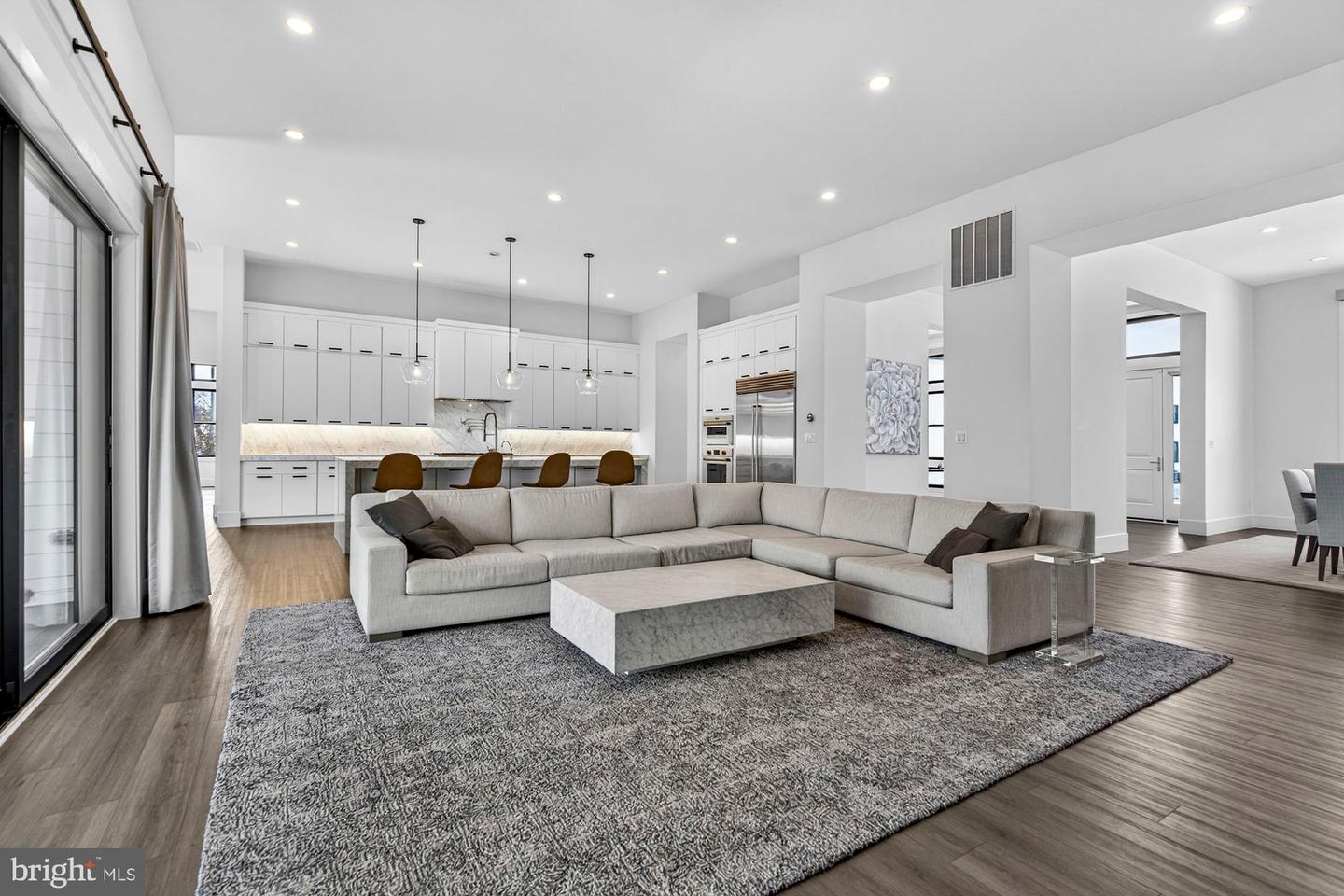 1221 RILEY PRESERVE CT, GREAT FALLS, Virginia 22066, 5 Bedrooms Bedrooms, ,5 BathroomsBathrooms,Residential,For sale,1221 RILEY PRESERVE CT,VAFX2291556 MLS # VAFX2291556