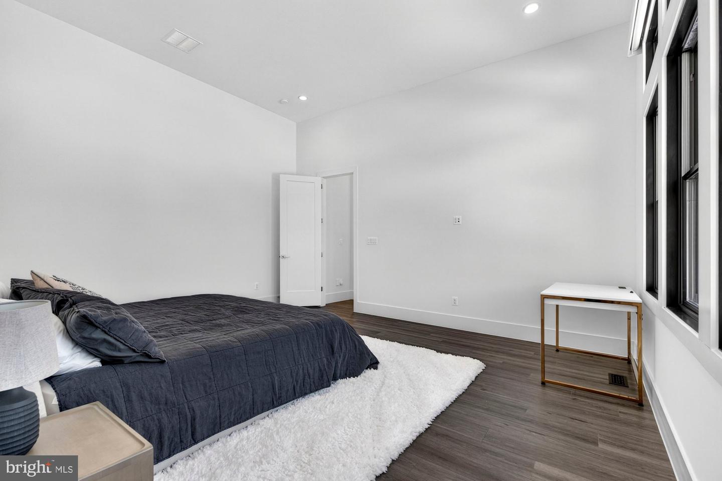 1221 RILEY PRESERVE CT, GREAT FALLS, Virginia 22066, 5 Bedrooms Bedrooms, ,5 BathroomsBathrooms,Residential,For sale,1221 RILEY PRESERVE CT,VAFX2291556 MLS # VAFX2291556