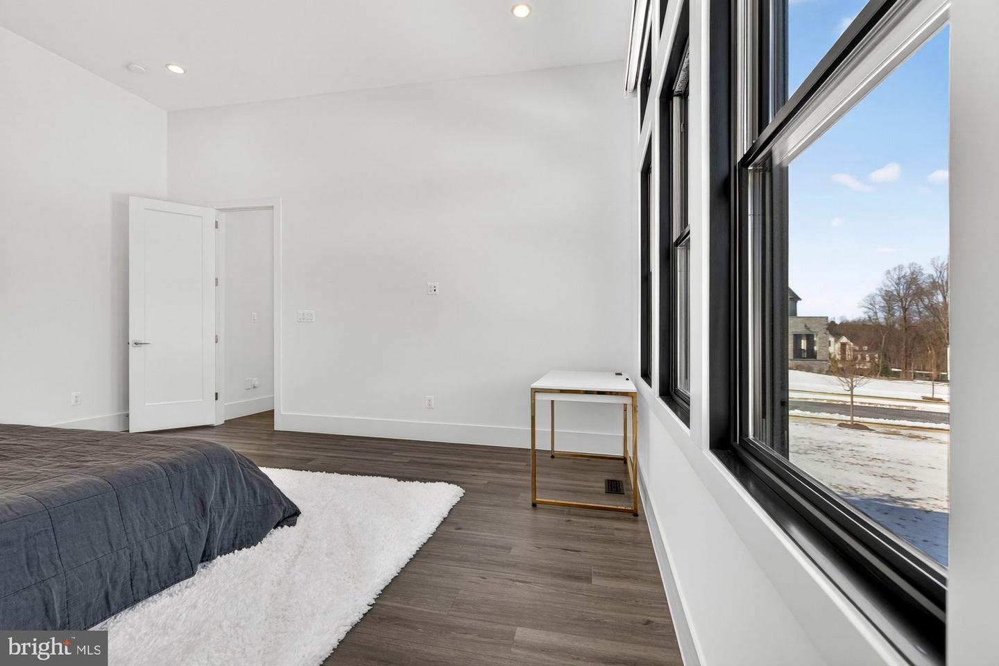 1221 RILEY PRESERVE CT, GREAT FALLS, Virginia 22066, 5 Bedrooms Bedrooms, ,5 BathroomsBathrooms,Residential,For sale,1221 RILEY PRESERVE CT,VAFX2291556 MLS # VAFX2291556