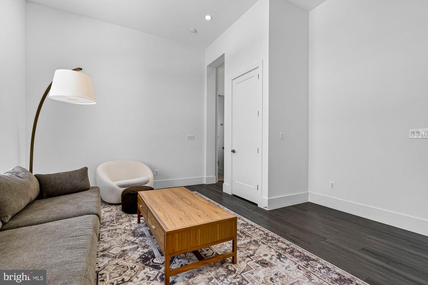 1221 RILEY PRESERVE CT, GREAT FALLS, Virginia 22066, 5 Bedrooms Bedrooms, ,5 BathroomsBathrooms,Residential,For sale,1221 RILEY PRESERVE CT,VAFX2291556 MLS # VAFX2291556