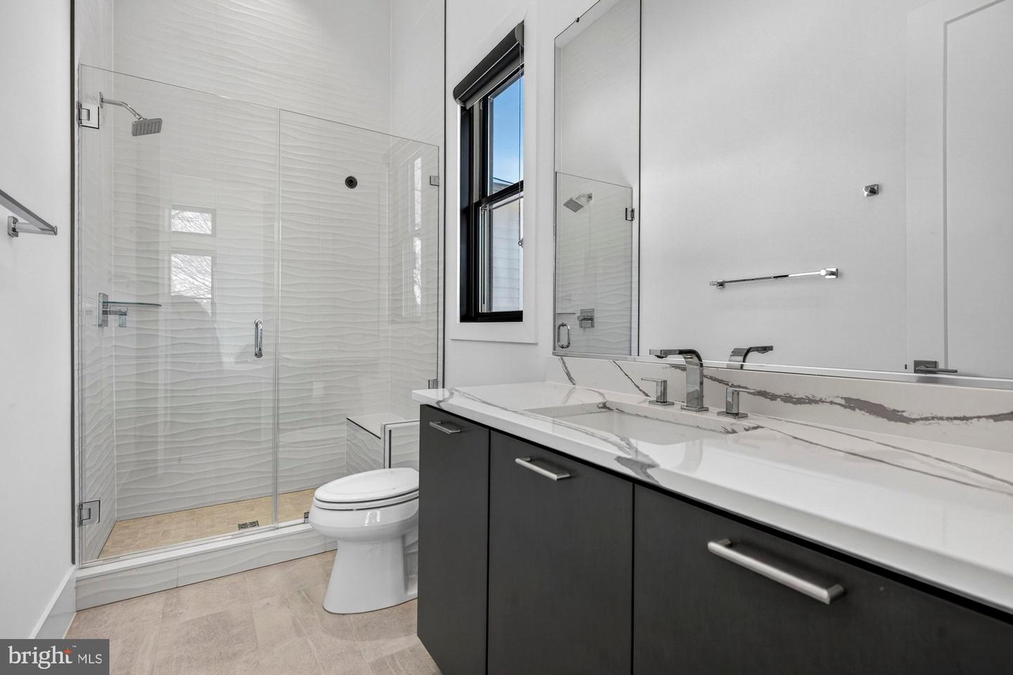 1221 RILEY PRESERVE CT, GREAT FALLS, Virginia 22066, 5 Bedrooms Bedrooms, ,5 BathroomsBathrooms,Residential,For sale,1221 RILEY PRESERVE CT,VAFX2291556 MLS # VAFX2291556