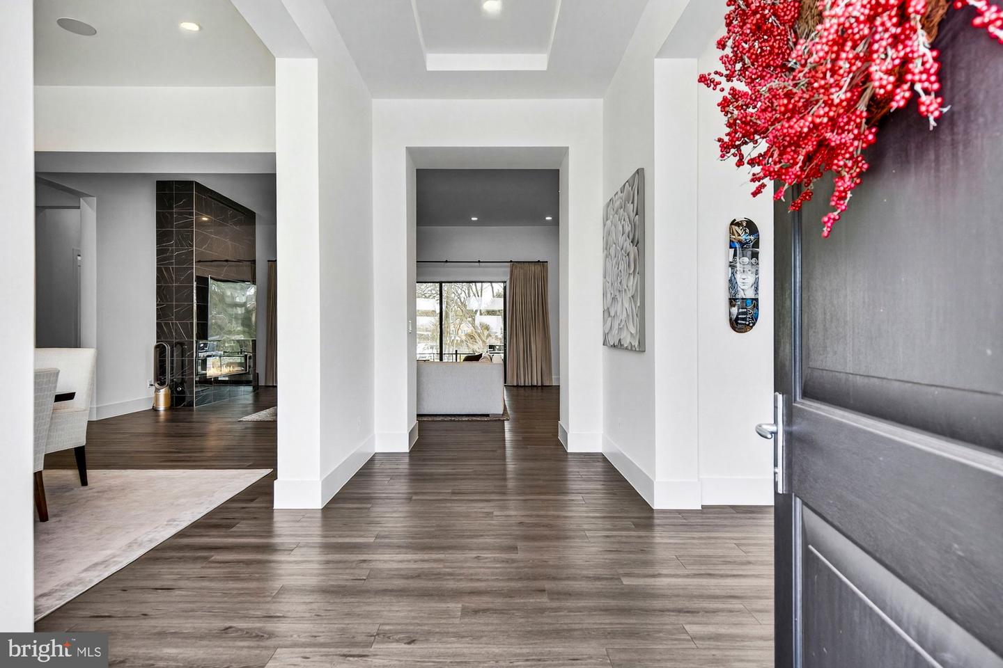 1221 RILEY PRESERVE CT, GREAT FALLS, Virginia 22066, 5 Bedrooms Bedrooms, ,5 BathroomsBathrooms,Residential,For sale,1221 RILEY PRESERVE CT,VAFX2291556 MLS # VAFX2291556