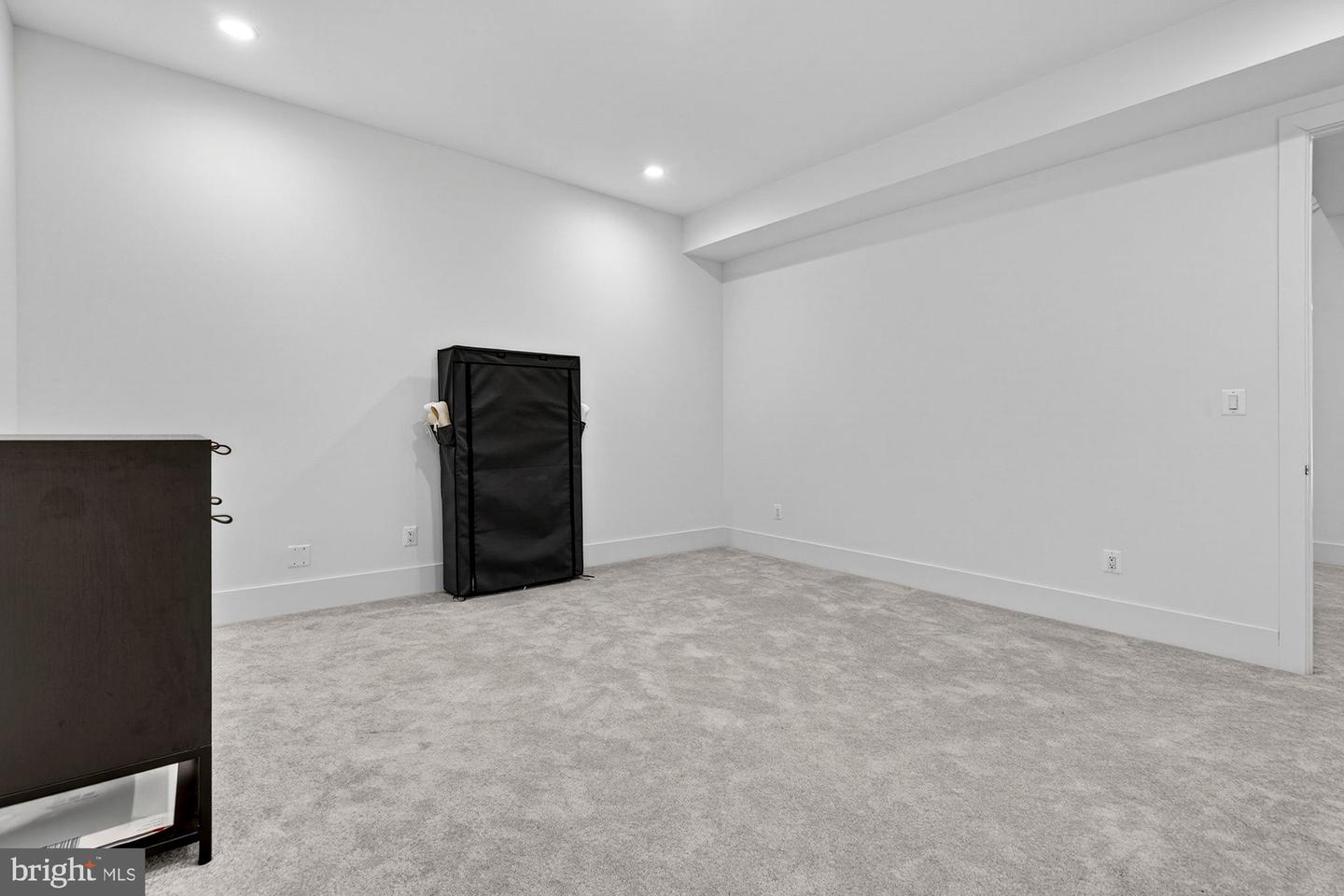 1221 RILEY PRESERVE CT, GREAT FALLS, Virginia 22066, 5 Bedrooms Bedrooms, ,5 BathroomsBathrooms,Residential,For sale,1221 RILEY PRESERVE CT,VAFX2291556 MLS # VAFX2291556