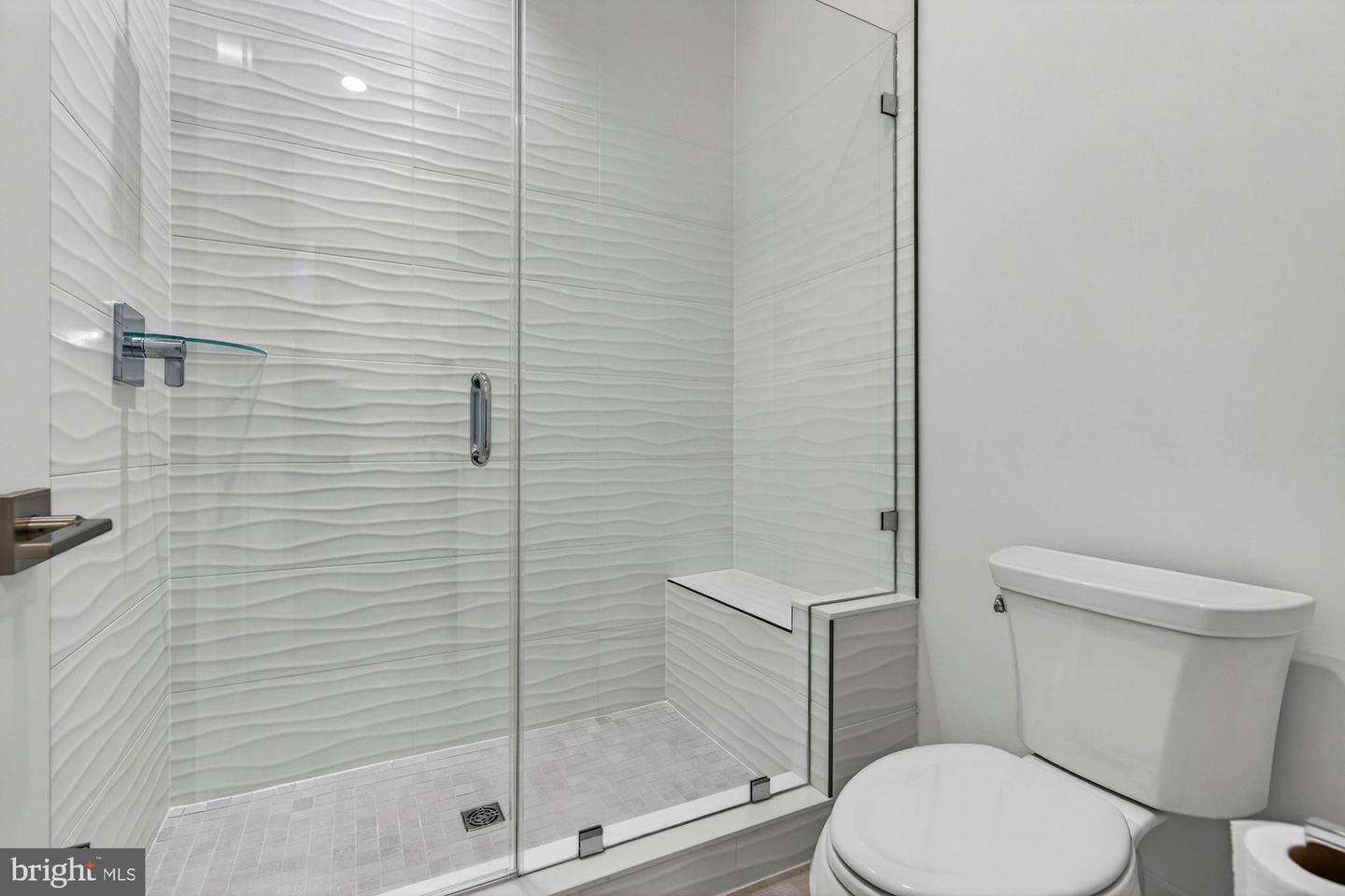 1221 RILEY PRESERVE CT, GREAT FALLS, Virginia 22066, 5 Bedrooms Bedrooms, ,5 BathroomsBathrooms,Residential,For sale,1221 RILEY PRESERVE CT,VAFX2291556 MLS # VAFX2291556