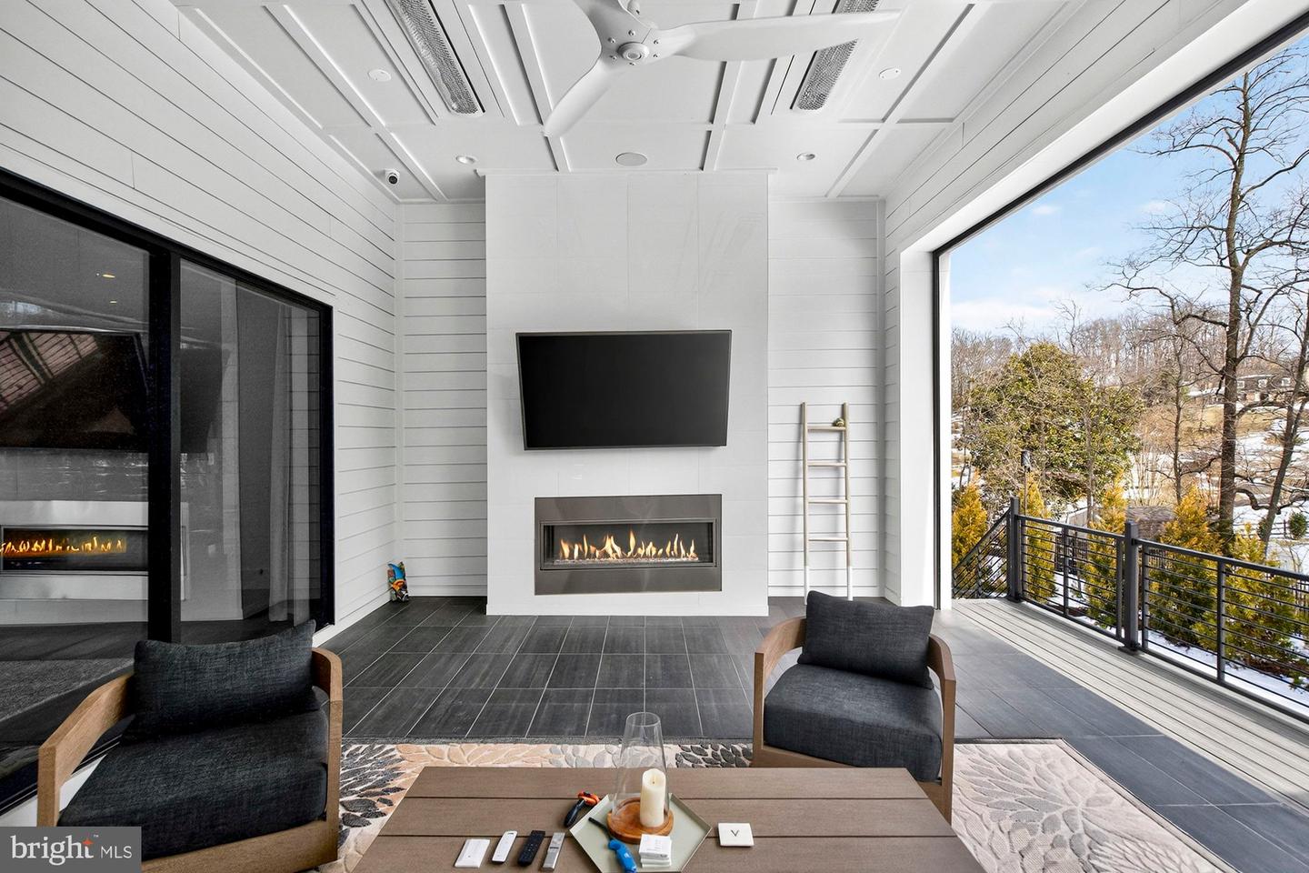 1221 RILEY PRESERVE CT, GREAT FALLS, Virginia 22066, 5 Bedrooms Bedrooms, ,5 BathroomsBathrooms,Residential,For sale,1221 RILEY PRESERVE CT,VAFX2291556 MLS # VAFX2291556