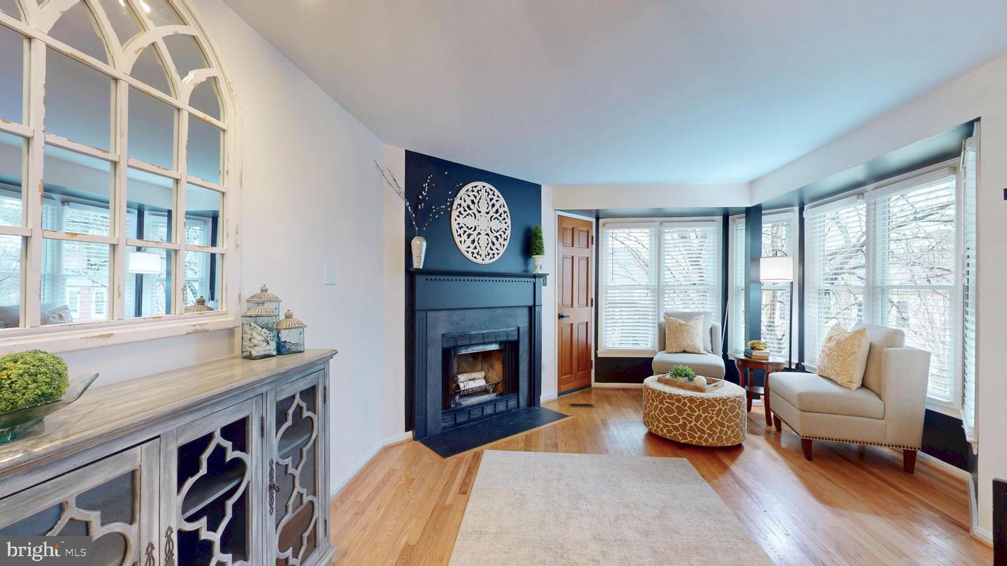 1771 WHISPERHILL DR, RESTON, Virginia 20194, 3 Bedrooms Bedrooms, 6 Rooms Rooms,2 BathroomsBathrooms,Residential,For sale,1771 WHISPERHILL DR,VAFX2291638 MLS # VAFX2291638