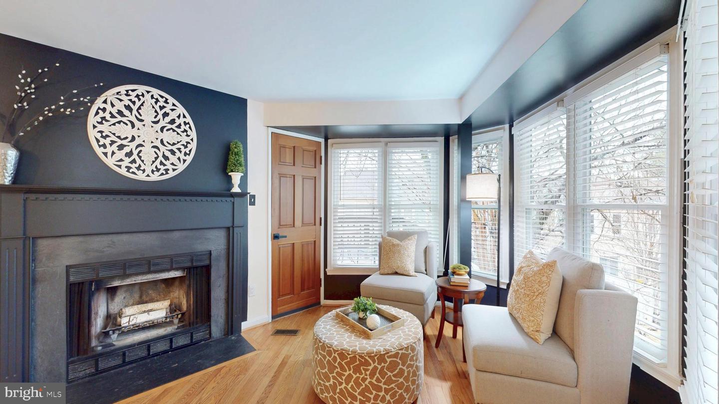 1771 WHISPERHILL DR, RESTON, Virginia 20194, 3 Bedrooms Bedrooms, 6 Rooms Rooms,2 BathroomsBathrooms,Residential,For sale,1771 WHISPERHILL DR,VAFX2291638 MLS # VAFX2291638