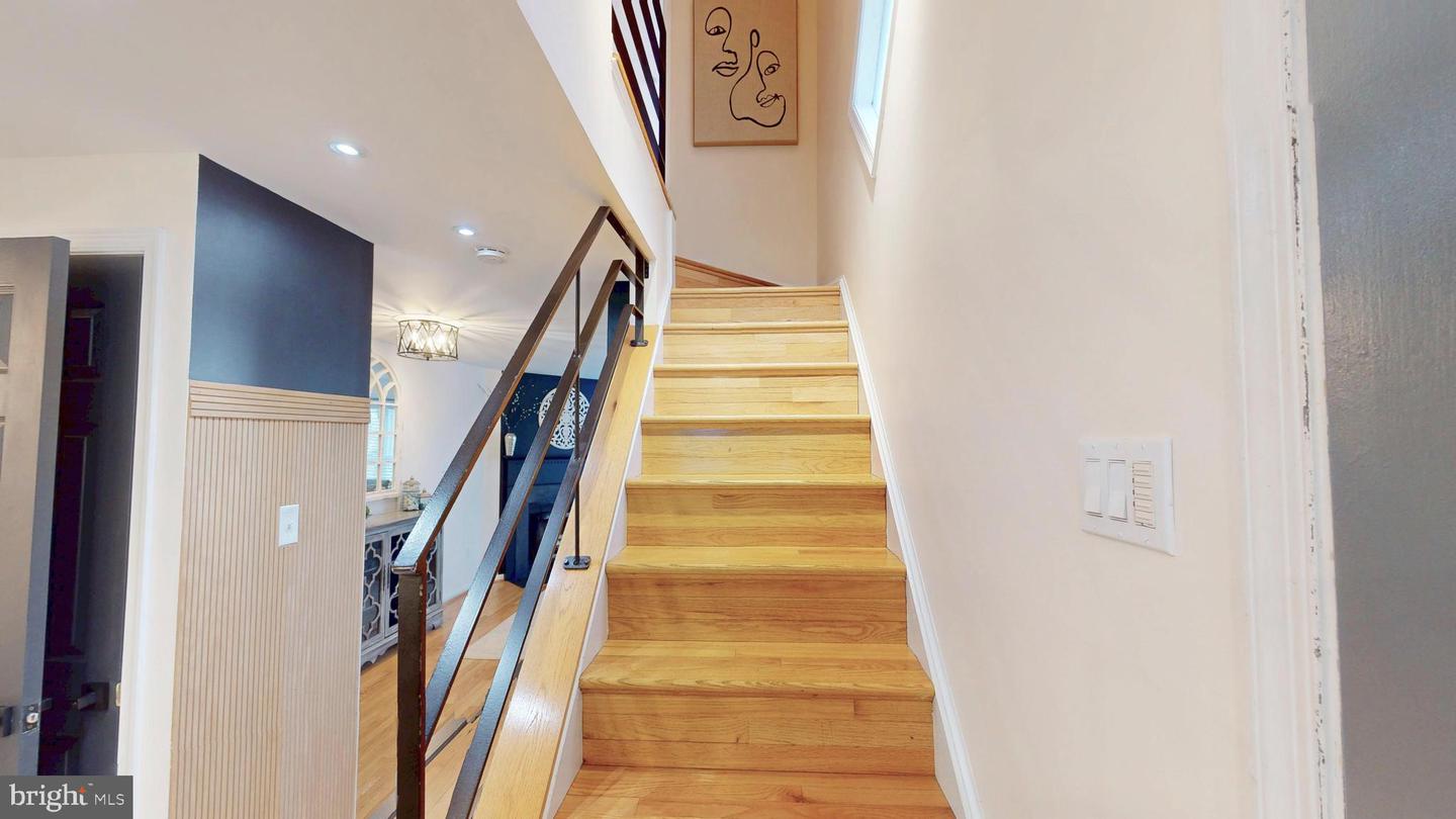 1771 WHISPERHILL DR, RESTON, Virginia 20194, 3 Bedrooms Bedrooms, 6 Rooms Rooms,2 BathroomsBathrooms,Residential,For sale,1771 WHISPERHILL DR,VAFX2291638 MLS # VAFX2291638